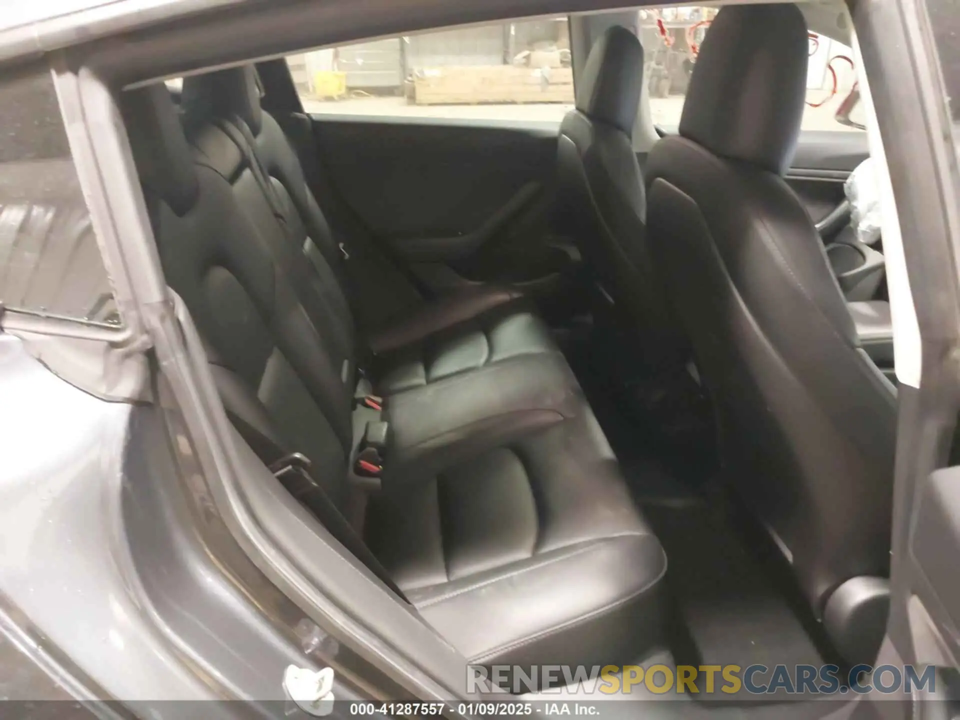 8 fotografías del automóvil dañado 5YJ3E1EB0KF386048 TESLA MODEL 3 2019