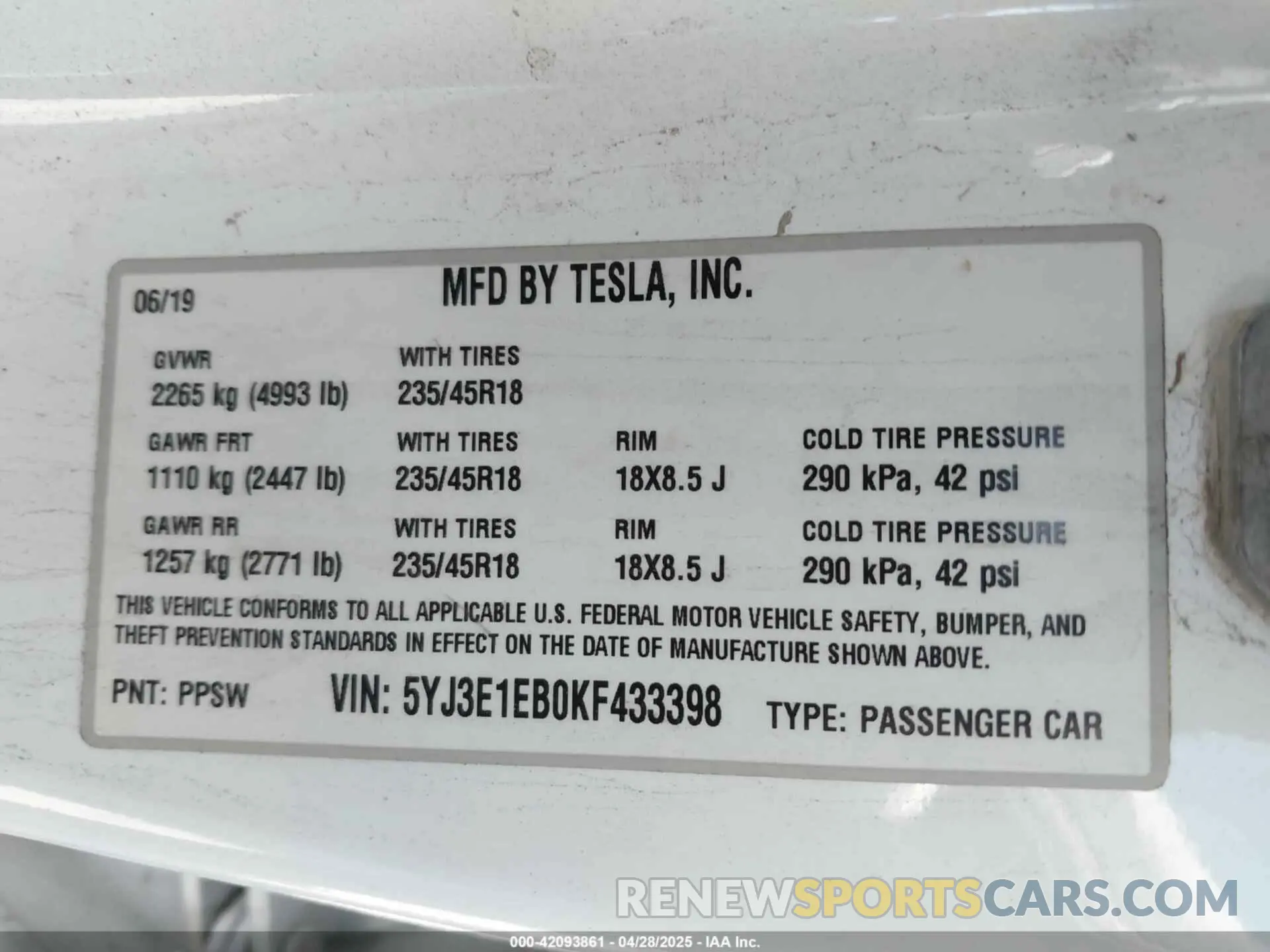 9 fotografías del automóvil dañado 5YJ3E1EB0KF433398 TESLA MODEL 3 2019