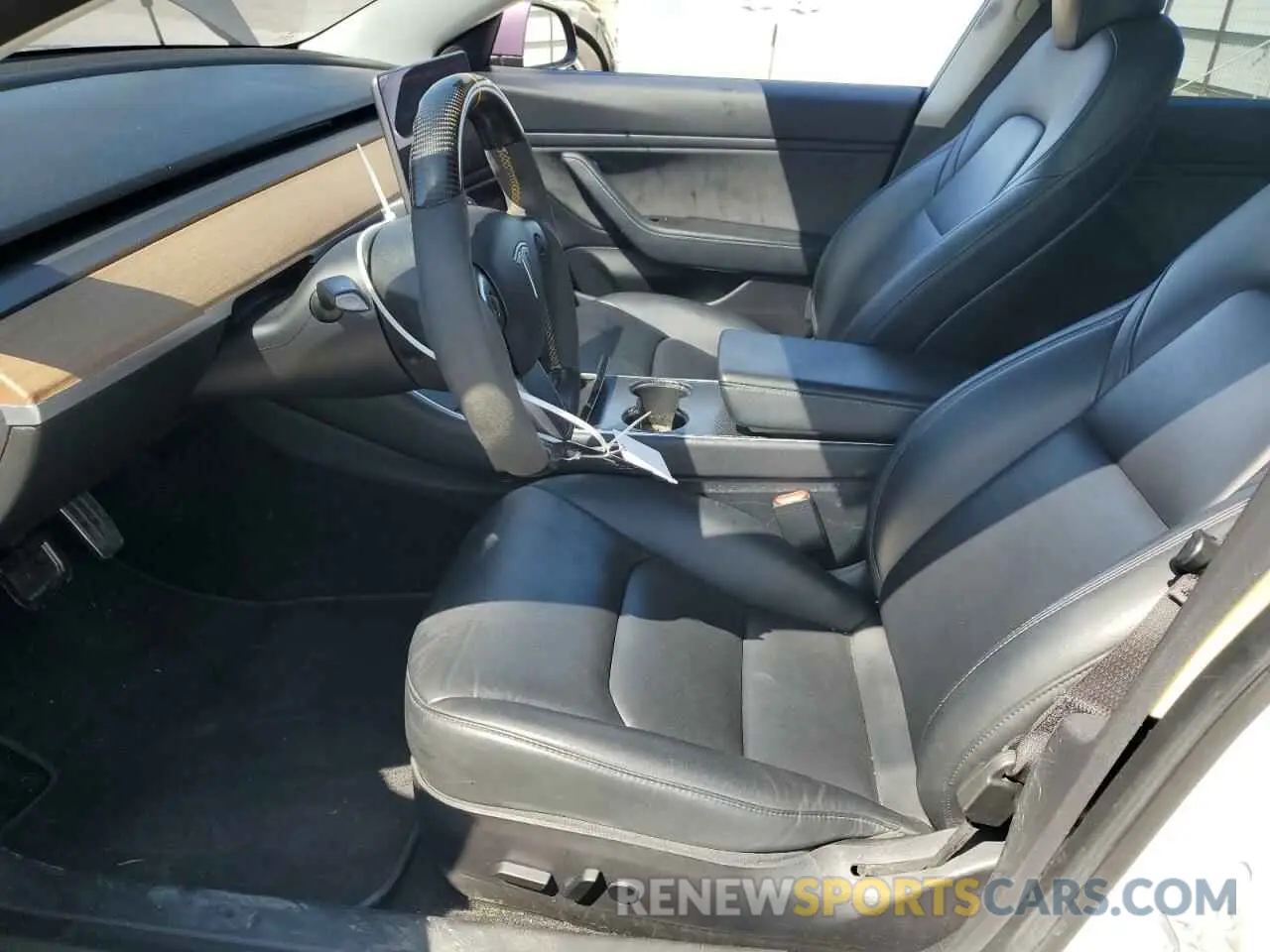 7 fotografías del automóvil dañado 5YJ3E1EB0KF437418 TESLA MODEL 3 2019