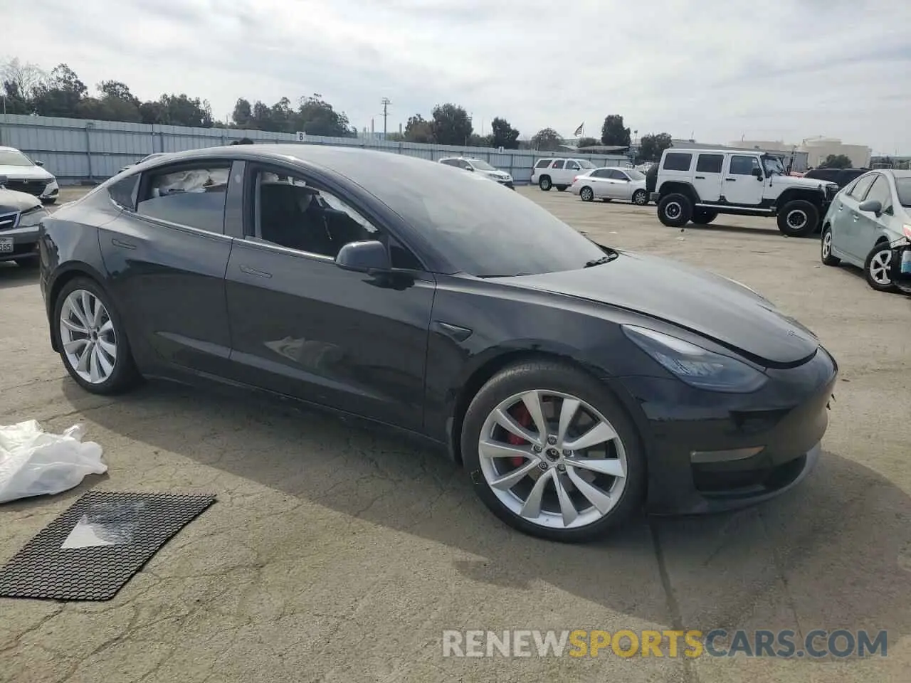 4 fotografías del automóvil dañado 5YJ3E1EB0KF487218 TESLA MODEL 3 2019
