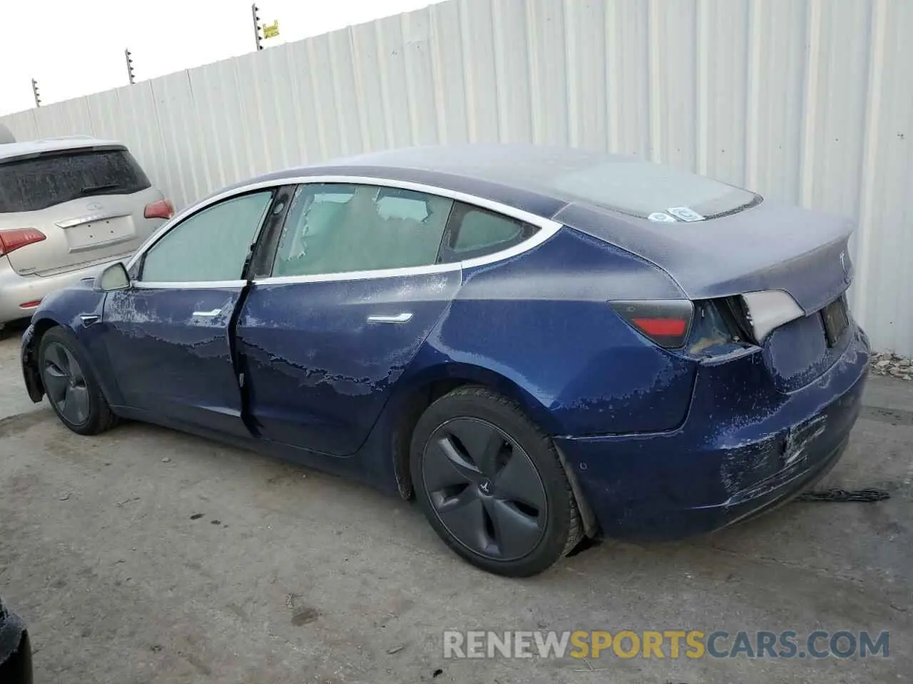 2 fotografías del automóvil dañado 5YJ3E1EB0KF497165 TESLA MODEL 3 2019