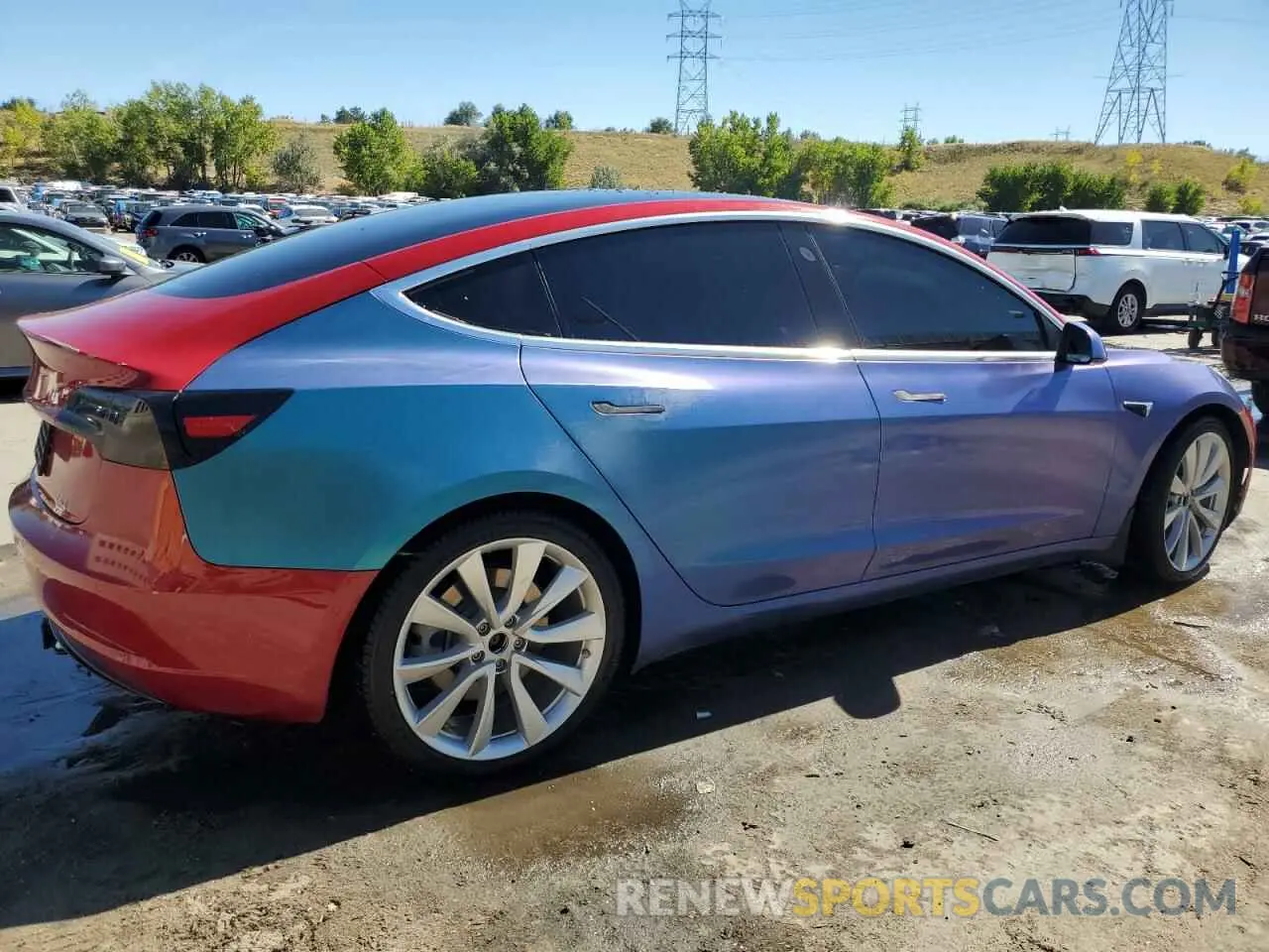 3 fotografías del automóvil dañado 5YJ3E1EB0KF530469 TESLA MODEL 3 2019