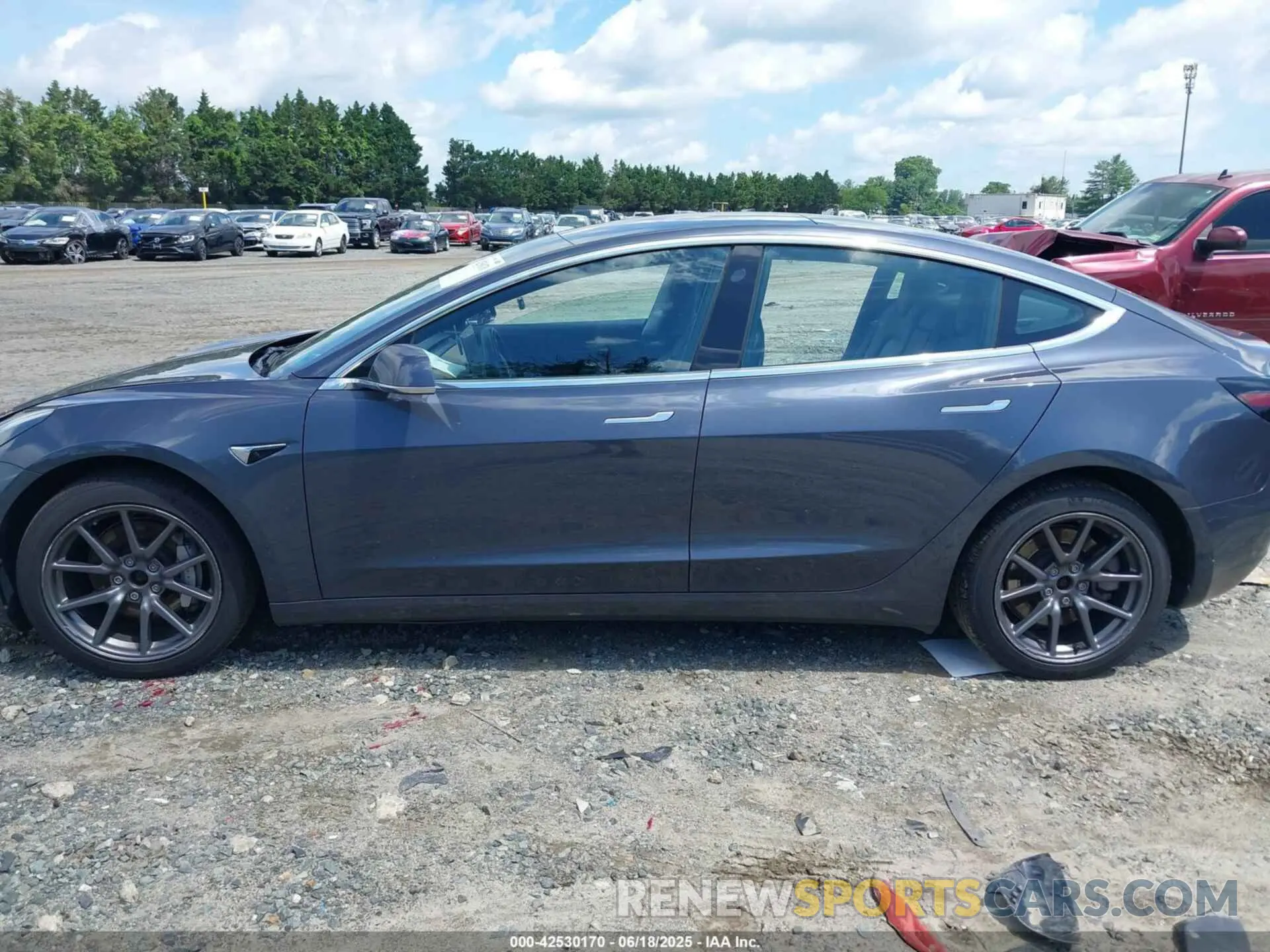 15 fotografías del automóvil dañado 5YJ3E1EB1KF205720 TESLA MODEL 3 2019