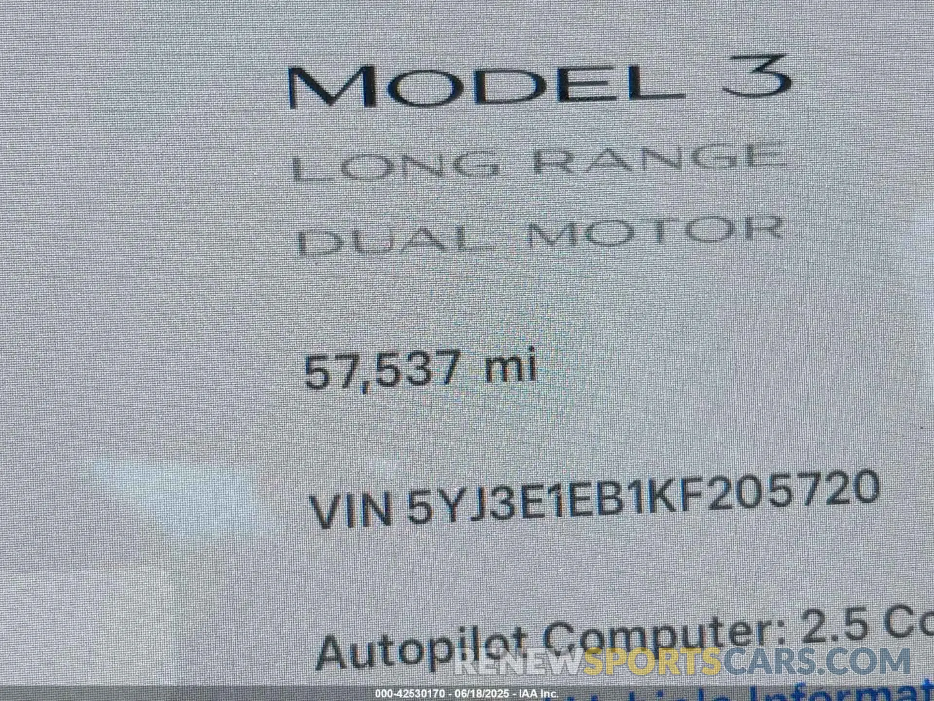 16 fotografías del automóvil dañado 5YJ3E1EB1KF205720 TESLA MODEL 3 2019