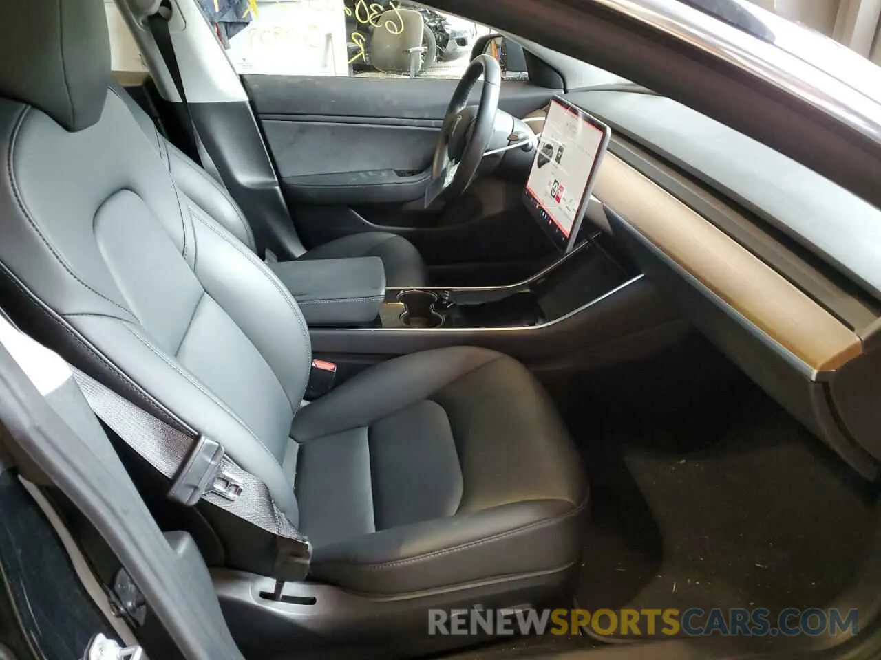 5 fotografías del automóvil dañado 5YJ3E1EB1KF208763 TESLA MODEL 3 2019