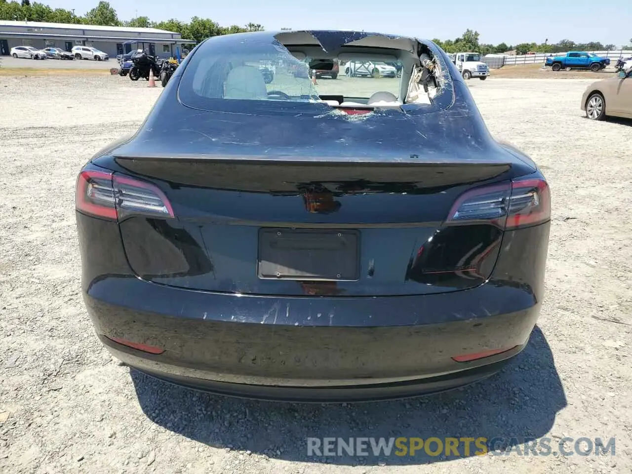 6 fotografías del automóvil dañado 5YJ3E1EB1KF231735 TESLA MODEL 3 2019