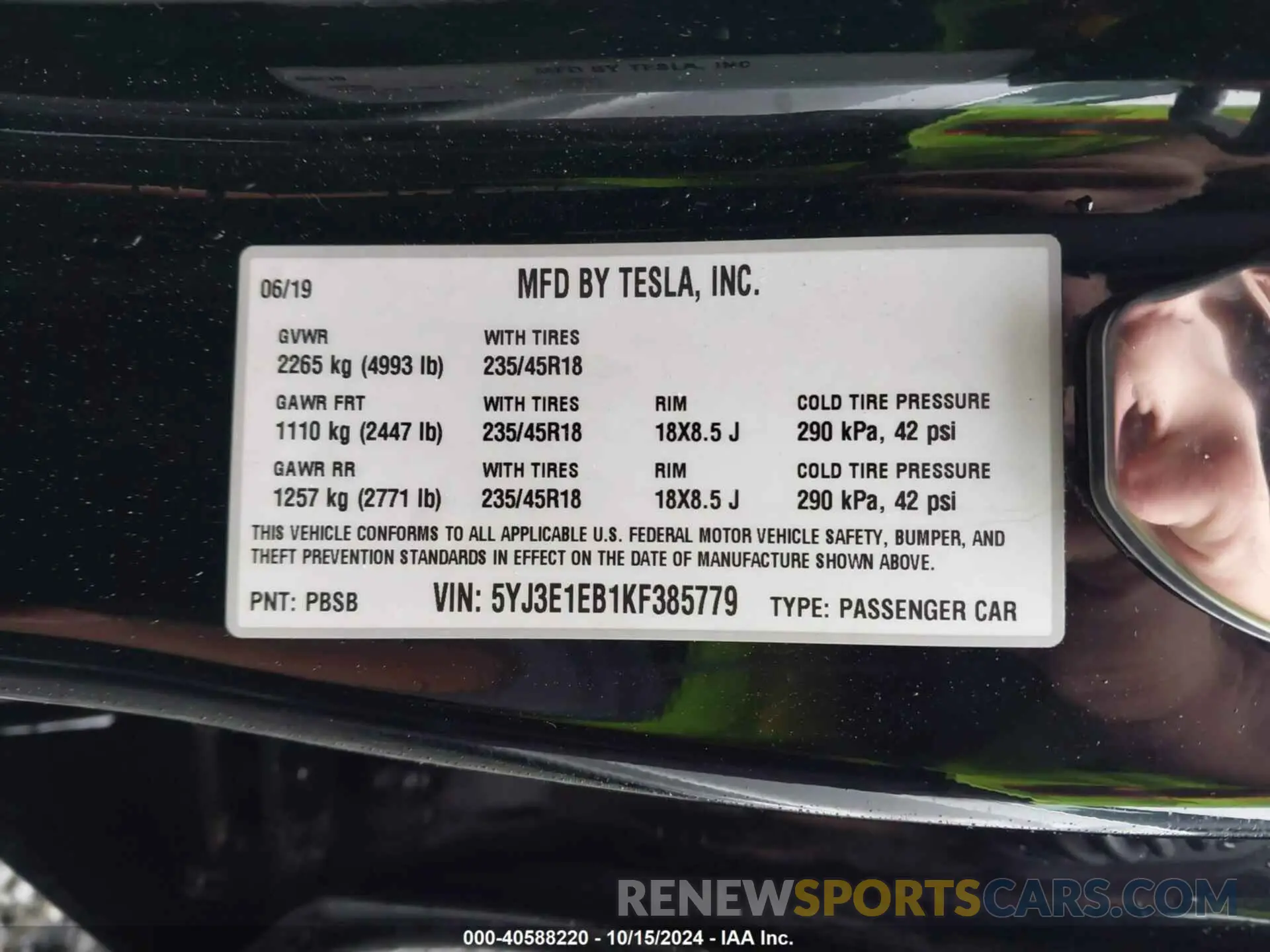 9 fotografías del automóvil dañado 5YJ3E1EB1KF385779 TESLA MODEL 3 2019