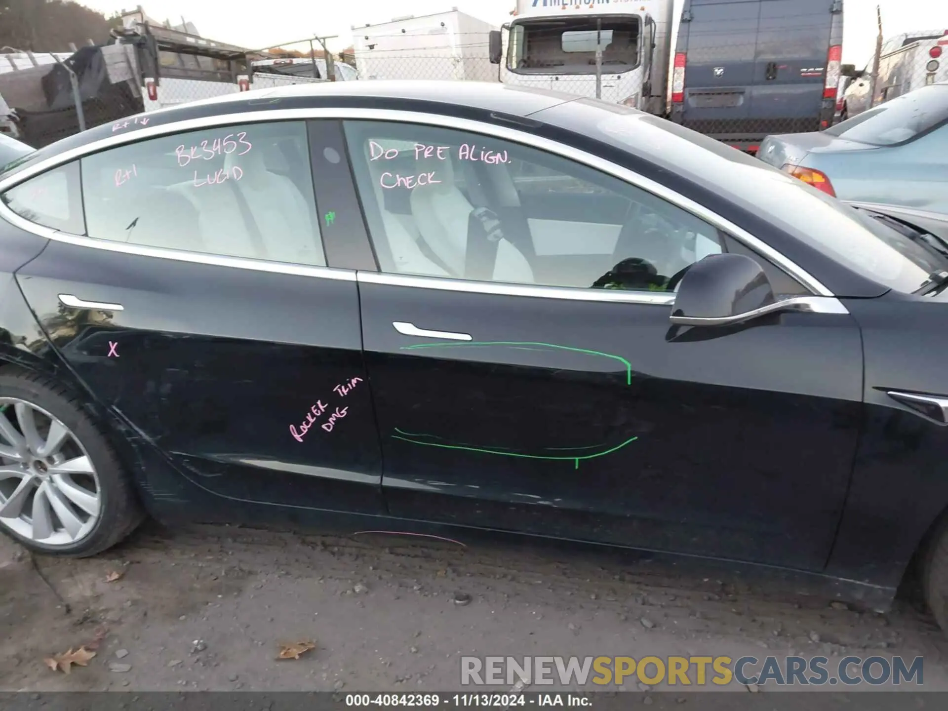 12 fotografías del automóvil dañado 5YJ3E1EB1KF391453 TESLA MODEL 3 2019