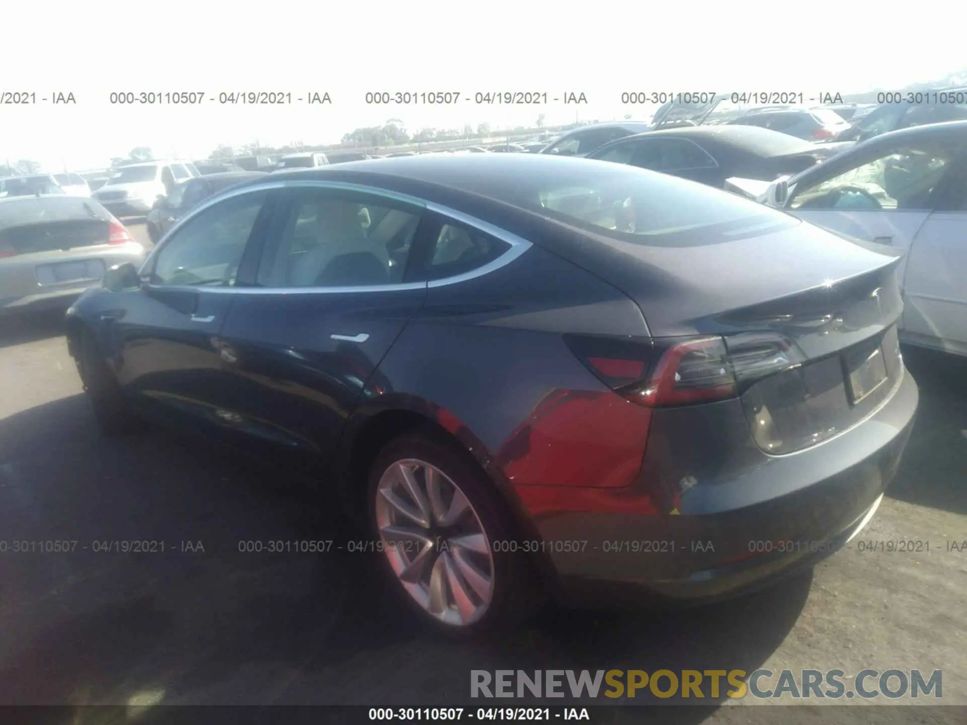 3 fotografías del automóvil dañado 5YJ3E1EB1KF391727 TESLA MODEL 3 2019