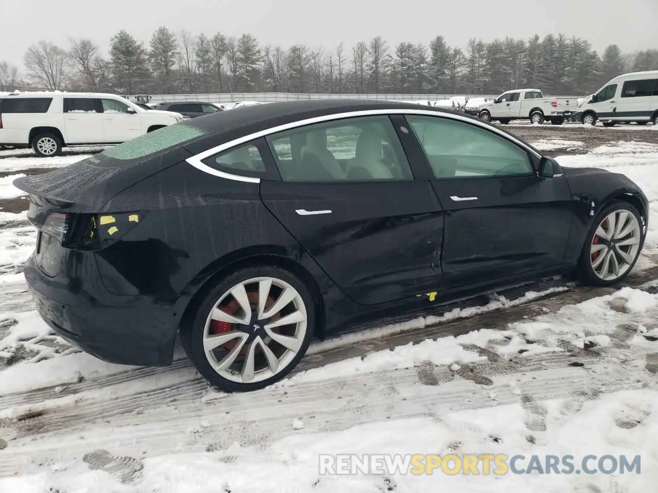 3 fotografías del automóvil dañado 5YJ3E1EB1KF407053 TESLA MODEL 3 2019