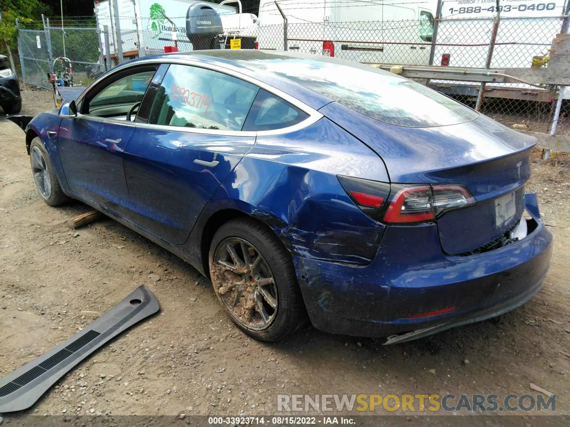 3 fotografías del automóvil dañado 5YJ3E1EB1KF421504 TESLA MODEL 3 2019