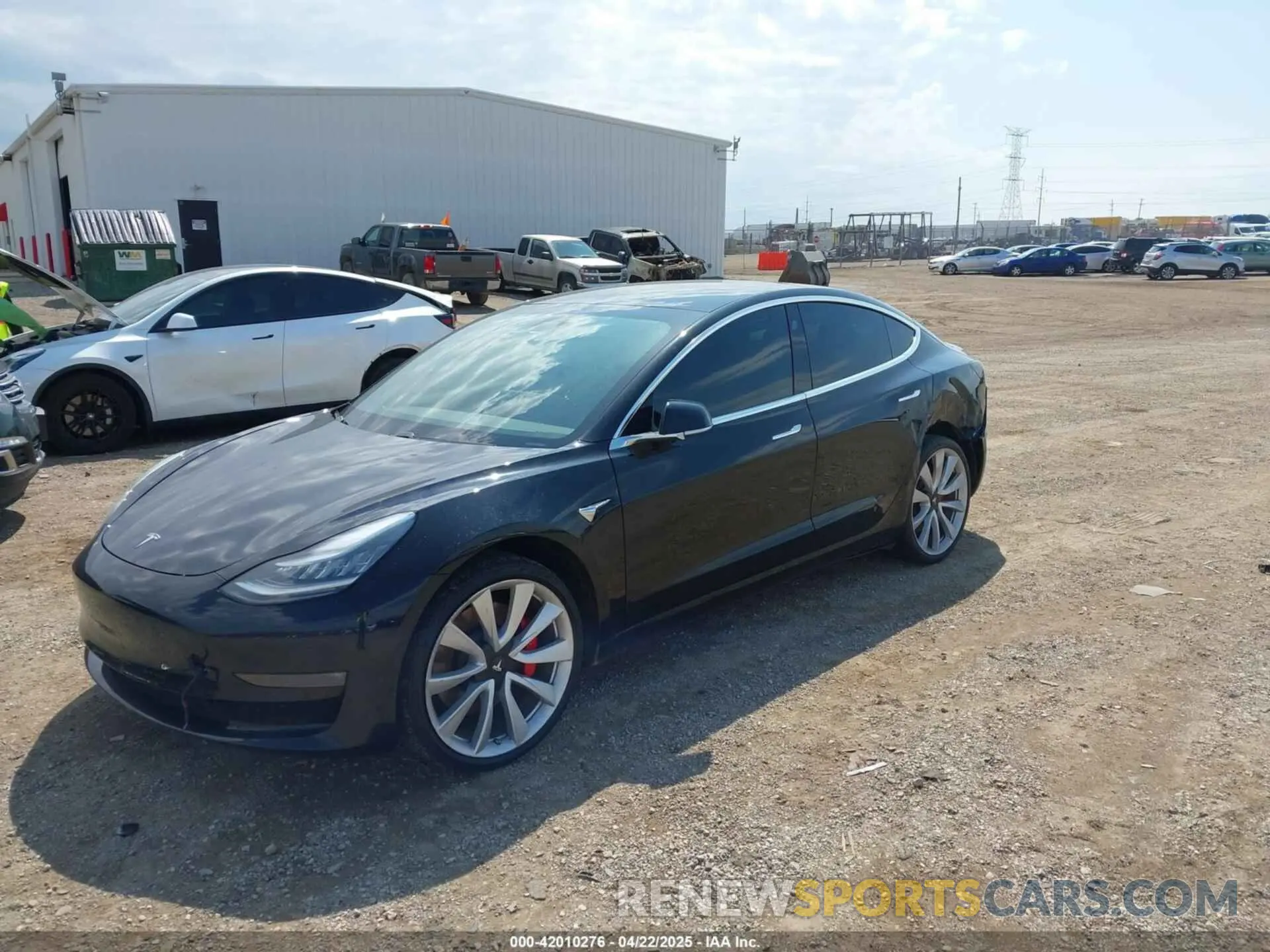2 fotografías del automóvil dañado 5YJ3E1EB1KF438335 TESLA MODEL 3 2019