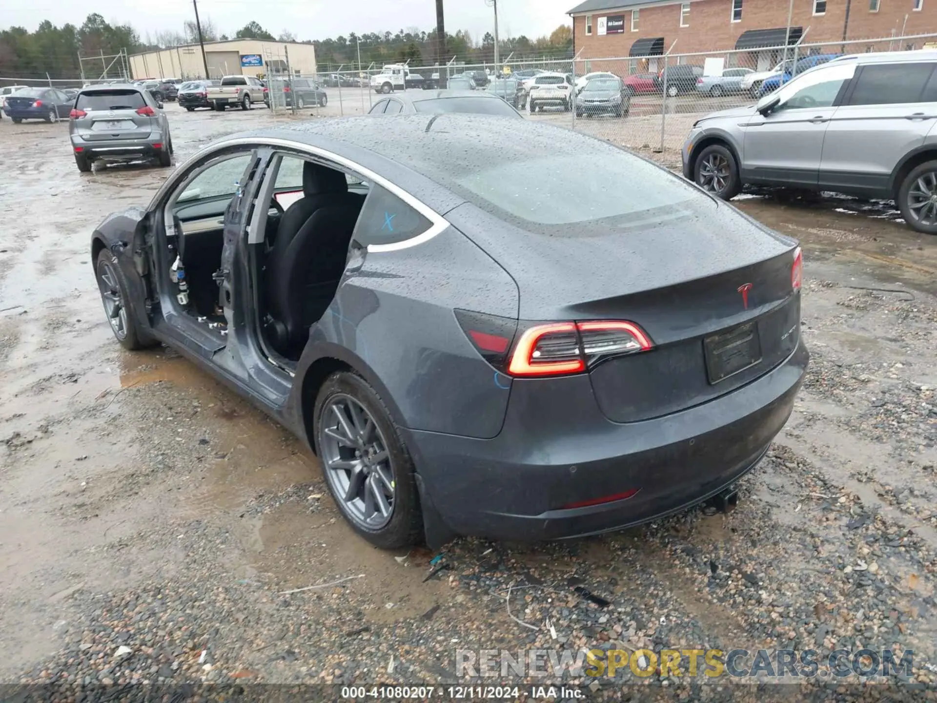 3 fotografías del automóvil dañado 5YJ3E1EB1KF510375 TESLA MODEL 3 2019