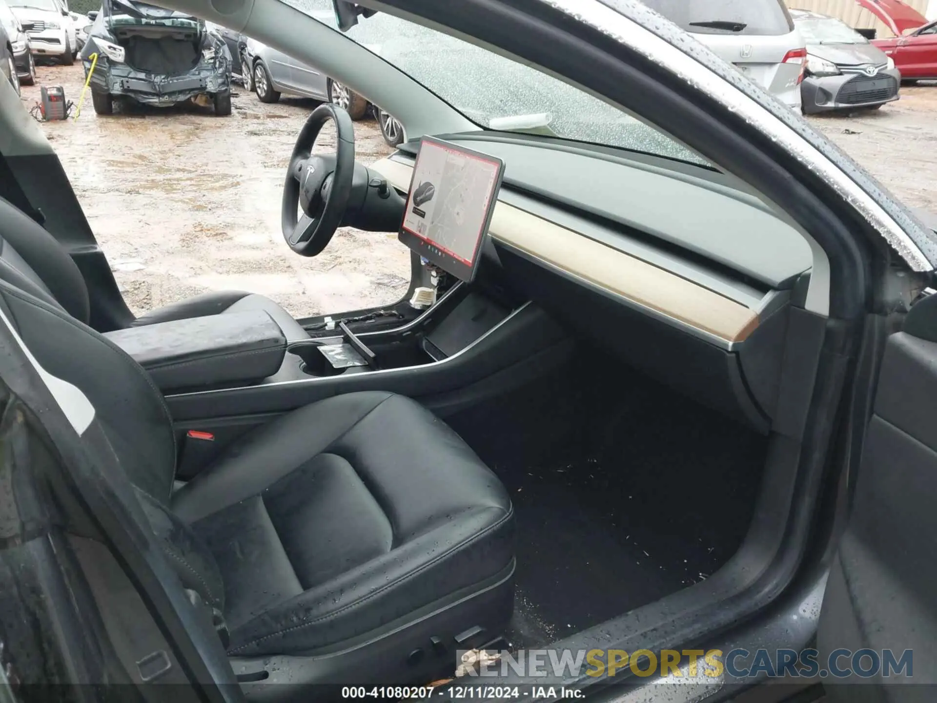 5 fotografías del automóvil dañado 5YJ3E1EB1KF510375 TESLA MODEL 3 2019
