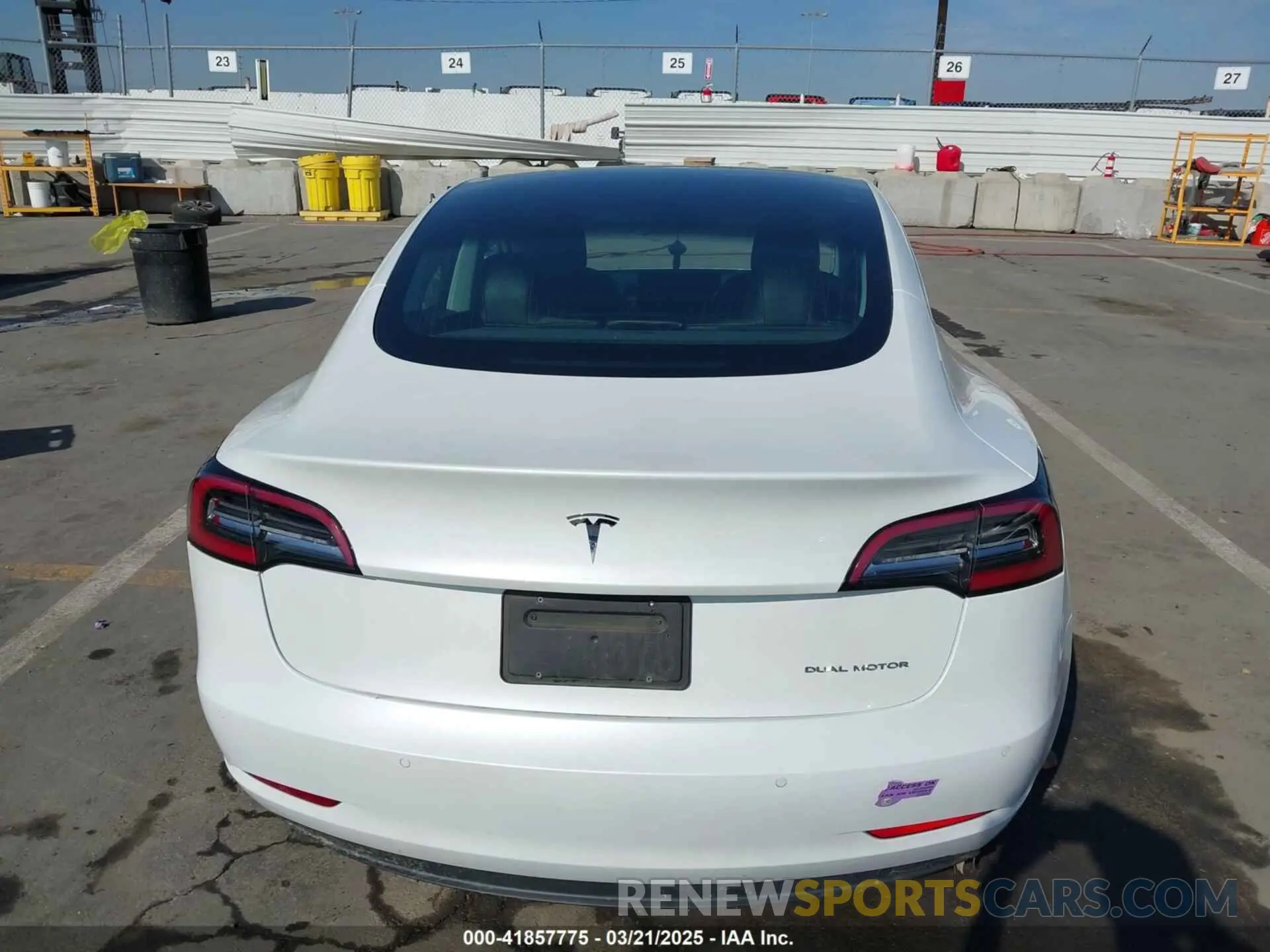 15 fotografías del automóvil dañado 5YJ3E1EB1KF510912 TESLA MODEL 3 2019