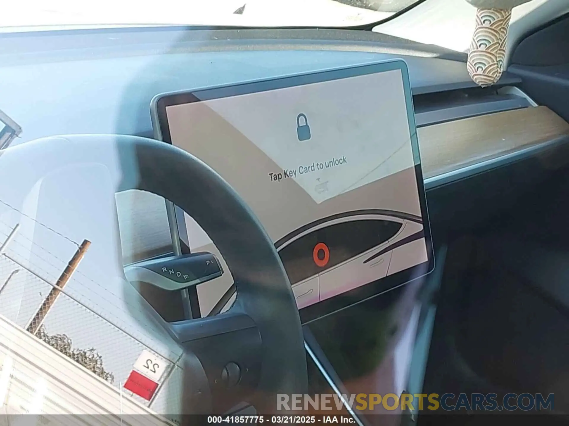 17 fotografías del automóvil dañado 5YJ3E1EB1KF510912 TESLA MODEL 3 2019