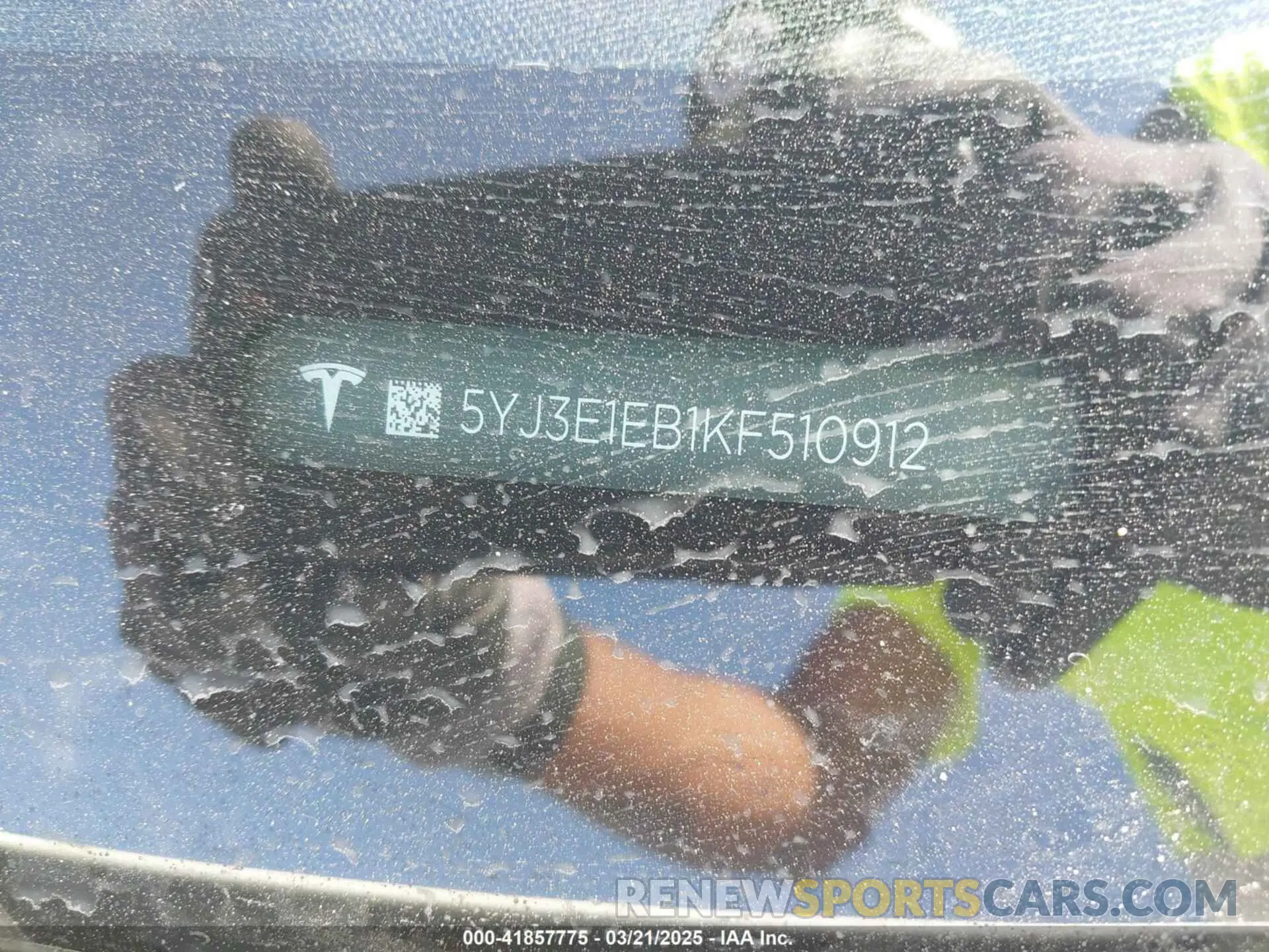 9 fotografías del automóvil dañado 5YJ3E1EB1KF510912 TESLA MODEL 3 2019