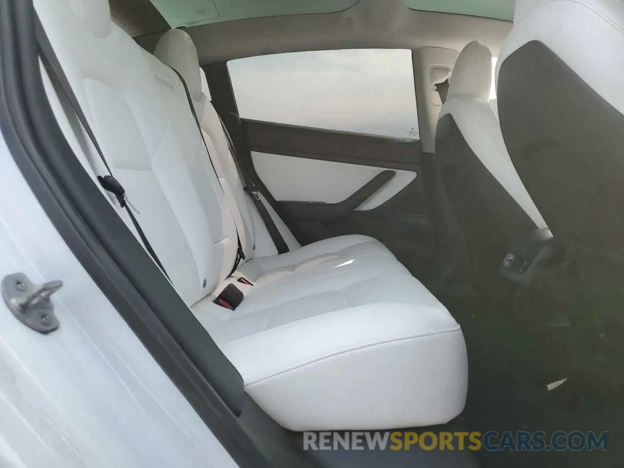 10 fotografías del automóvil dañado 5YJ3E1EB1KF513454 TESLA MODEL 3 2019