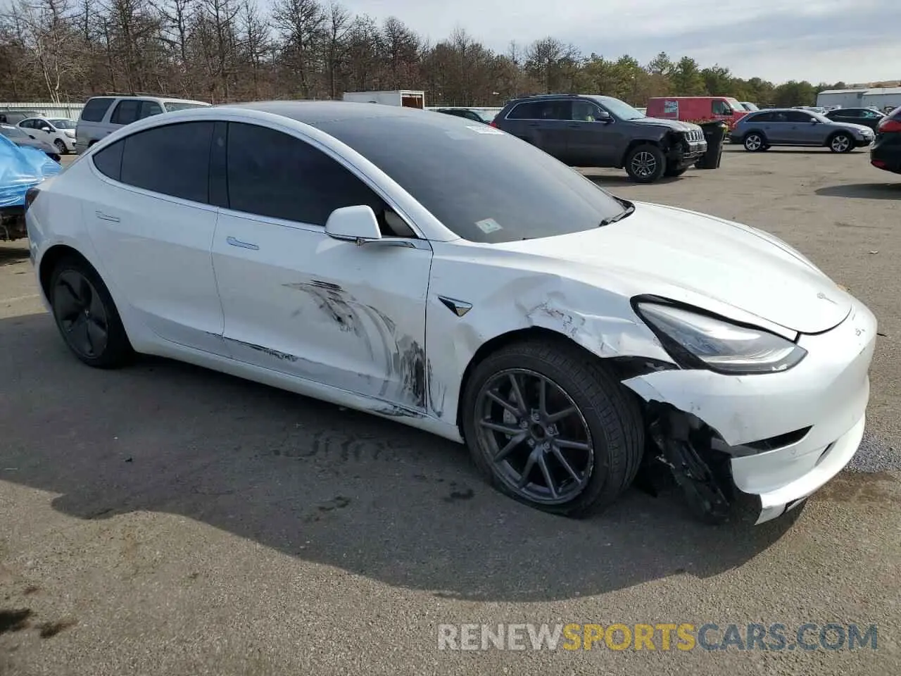 4 fotografías del automóvil dañado 5YJ3E1EB1KF513454 TESLA MODEL 3 2019