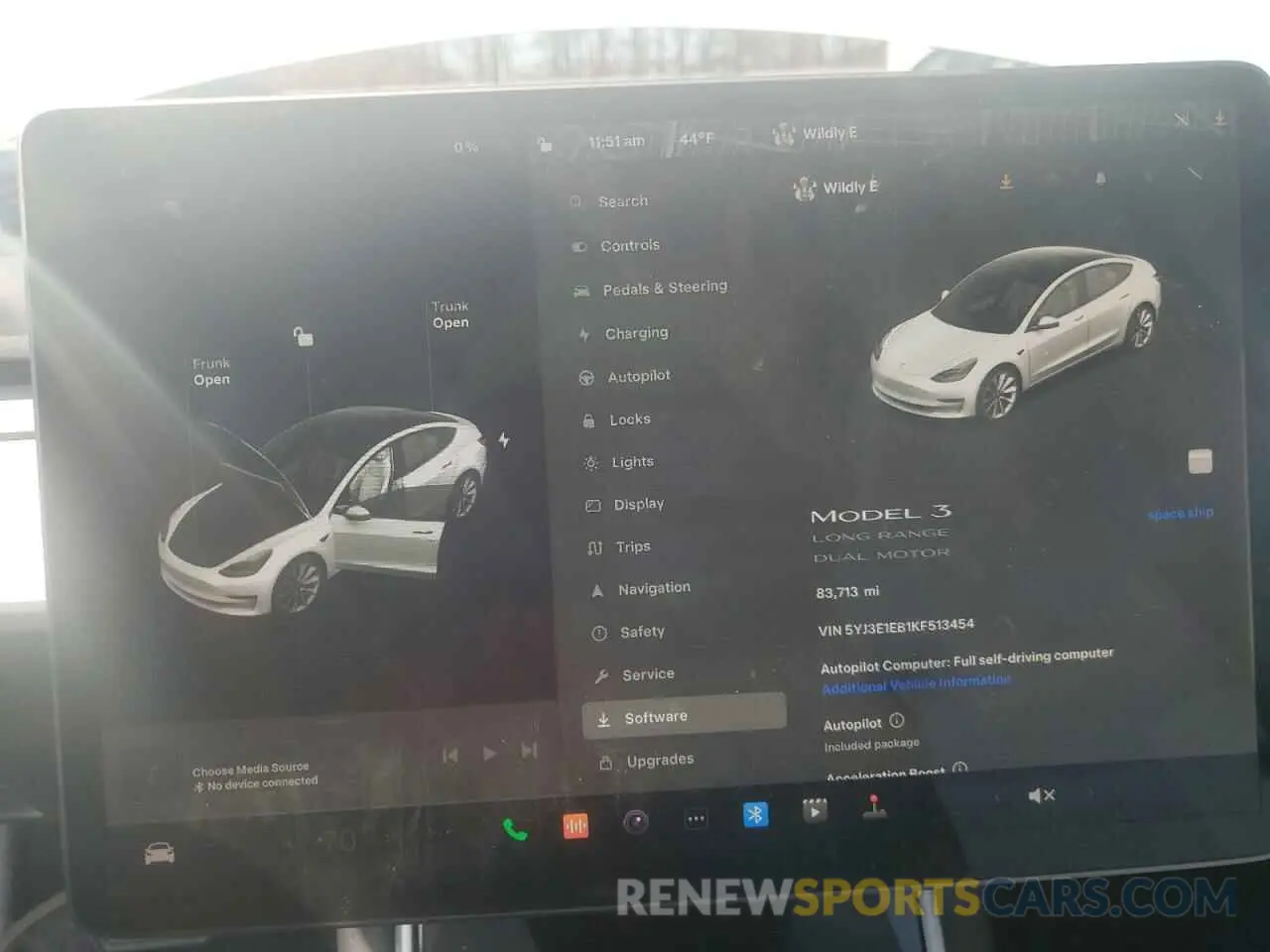 9 fotografías del automóvil dañado 5YJ3E1EB1KF513454 TESLA MODEL 3 2019