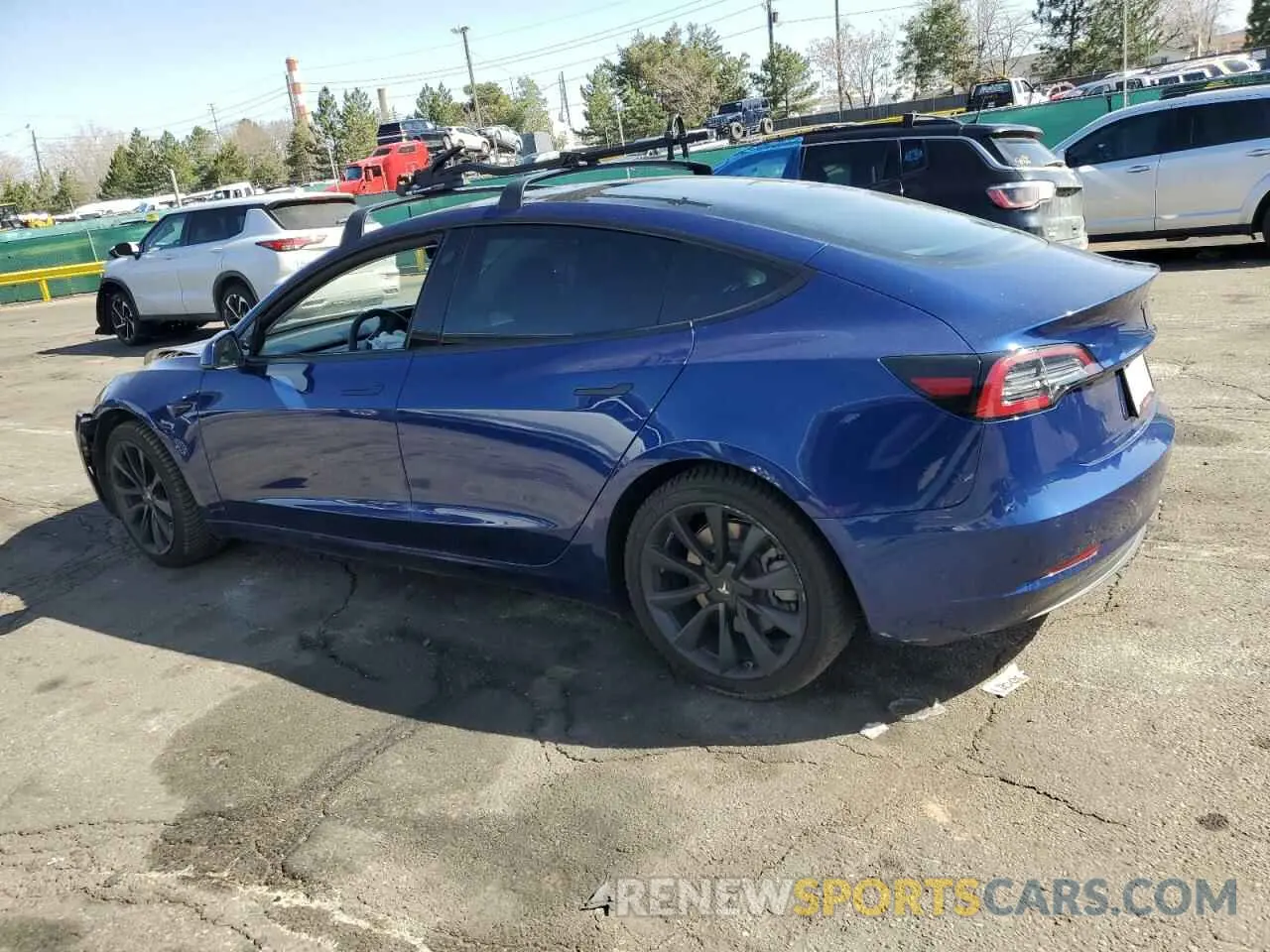 2 fotografías del automóvil dañado 5YJ3E1EB1KF521716 TESLA MODEL 3 2019