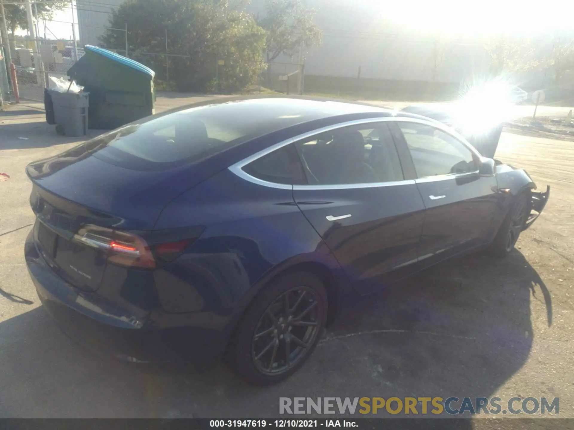 4 fotografías del automóvil dañado 5YJ3E1EB2KF191410 TESLA MODEL 3 2019
