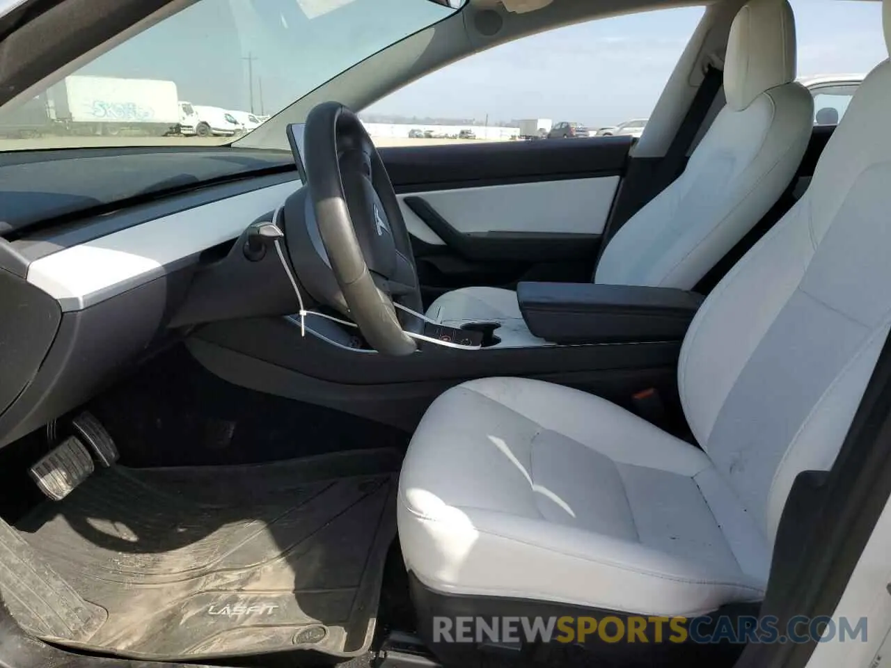 7 fotografías del automóvil dañado 5YJ3E1EB2KF195120 TESLA MODEL 3 2019