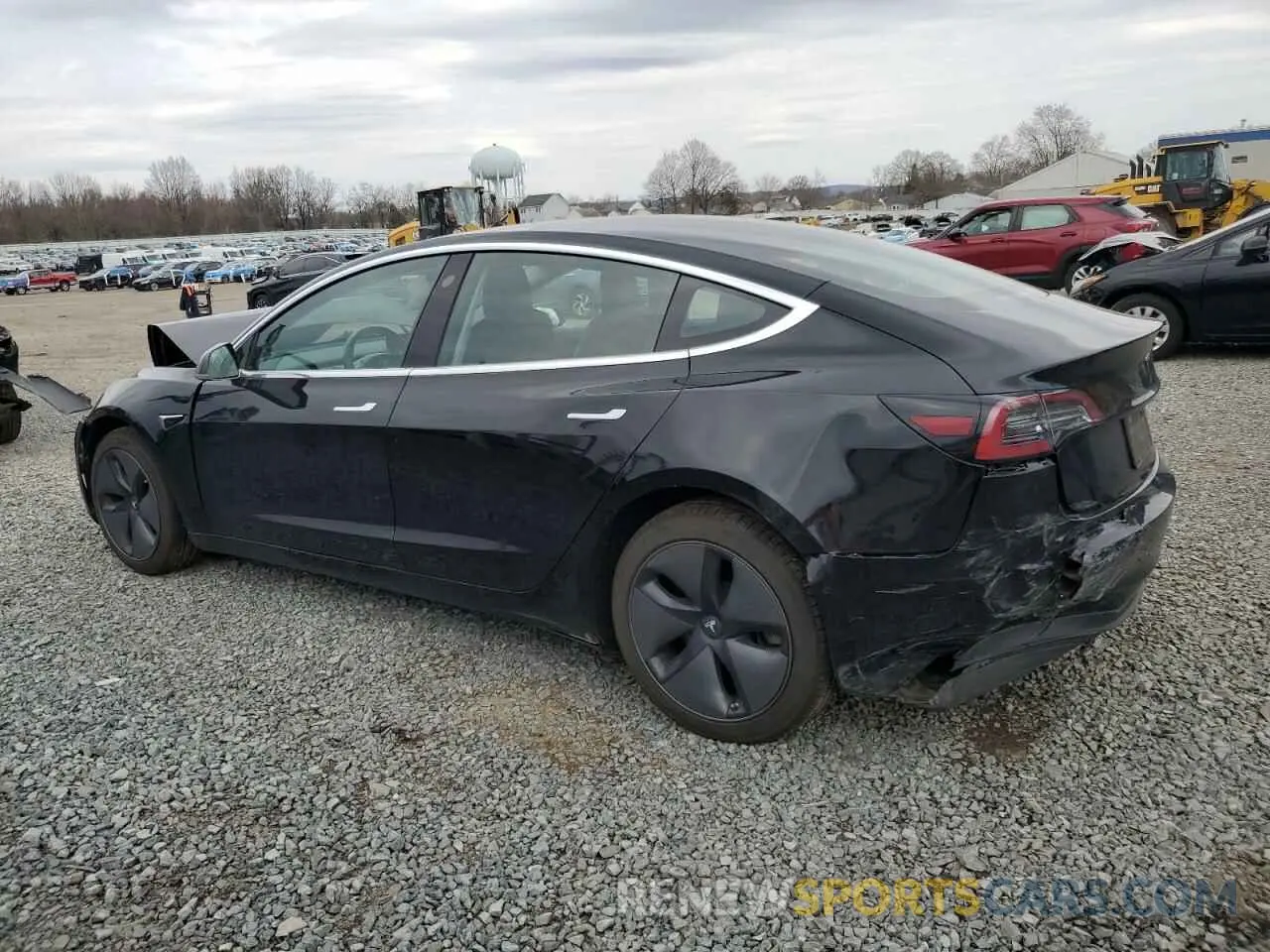 2 fotografías del automóvil dañado 5YJ3E1EB2KF197062 TESLA MODEL 3 2019