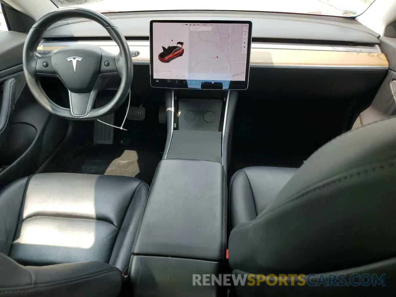 8 fotografías del automóvil dañado 5YJ3E1EB2KF210523 TESLA MODEL 3 2019