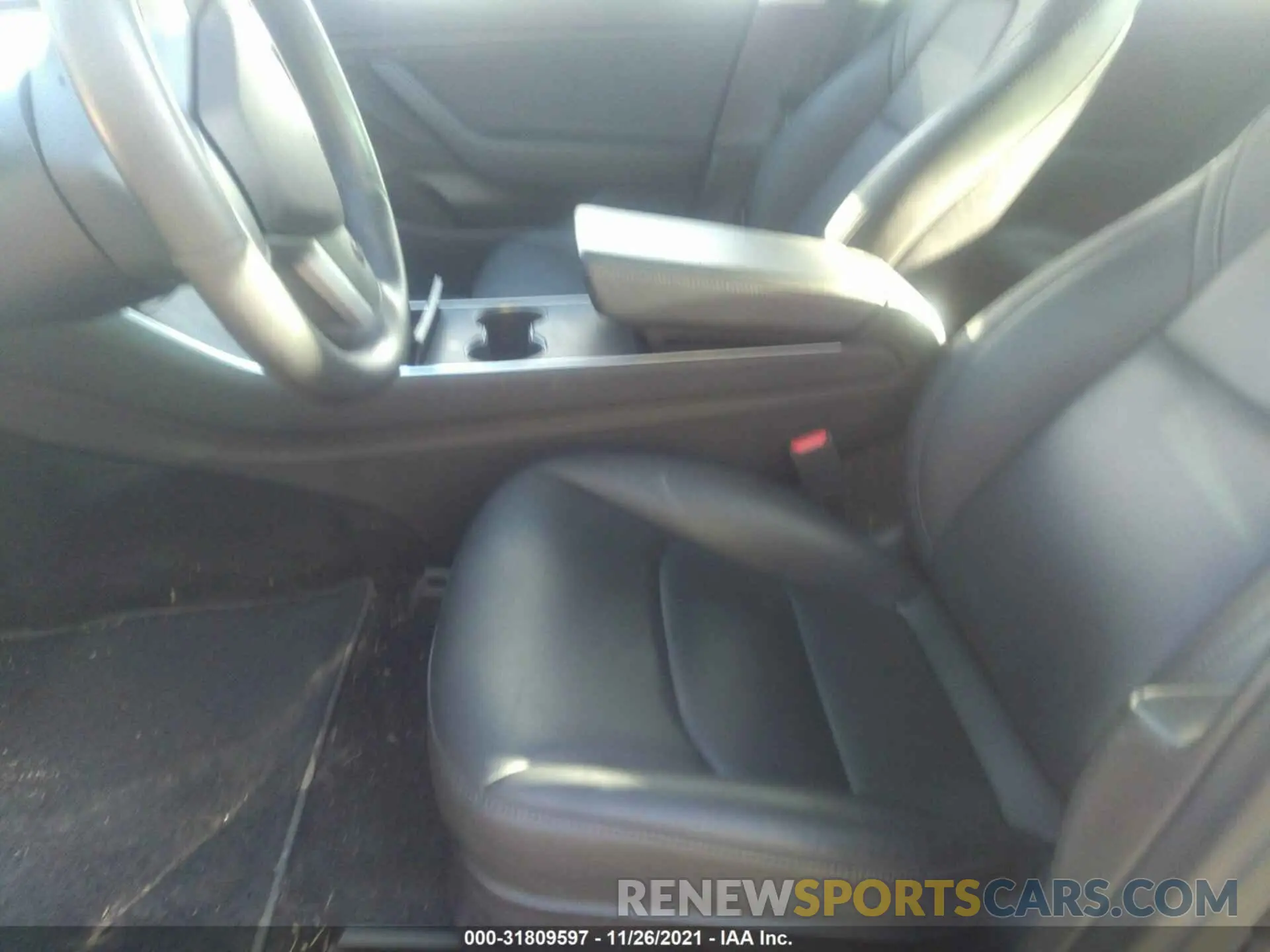 5 fotografías del automóvil dañado 5YJ3E1EB2KF213969 TESLA MODEL 3 2019