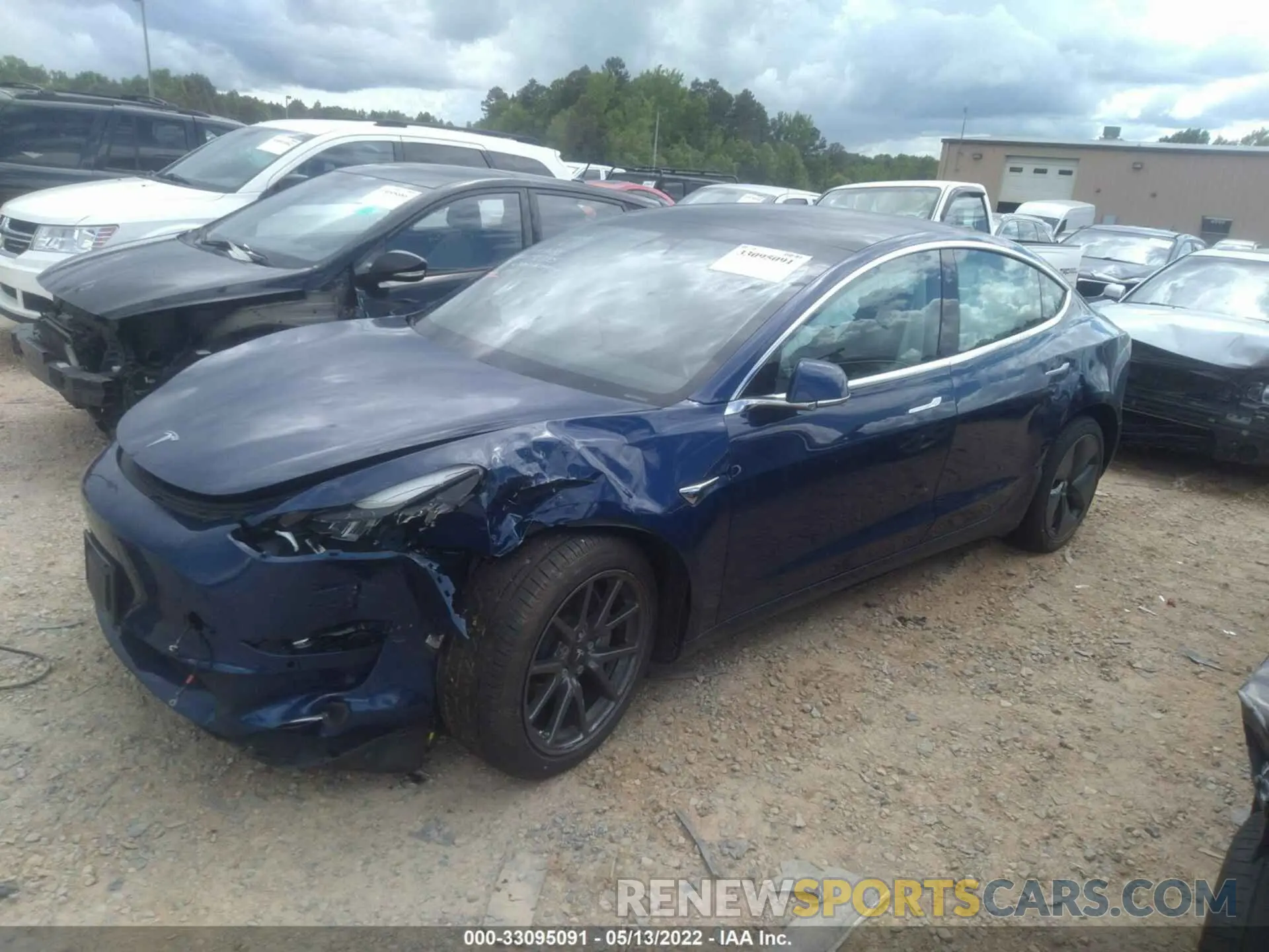 2 fotografías del automóvil dañado 5YJ3E1EB2KF359482 TESLA MODEL 3 2019
