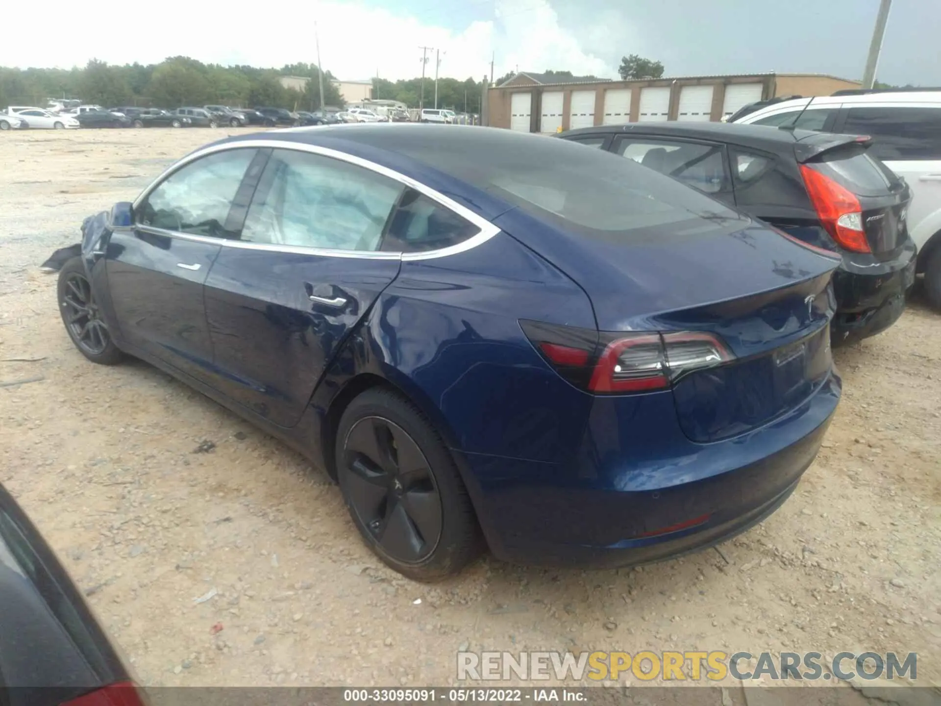 3 fotografías del automóvil dañado 5YJ3E1EB2KF359482 TESLA MODEL 3 2019