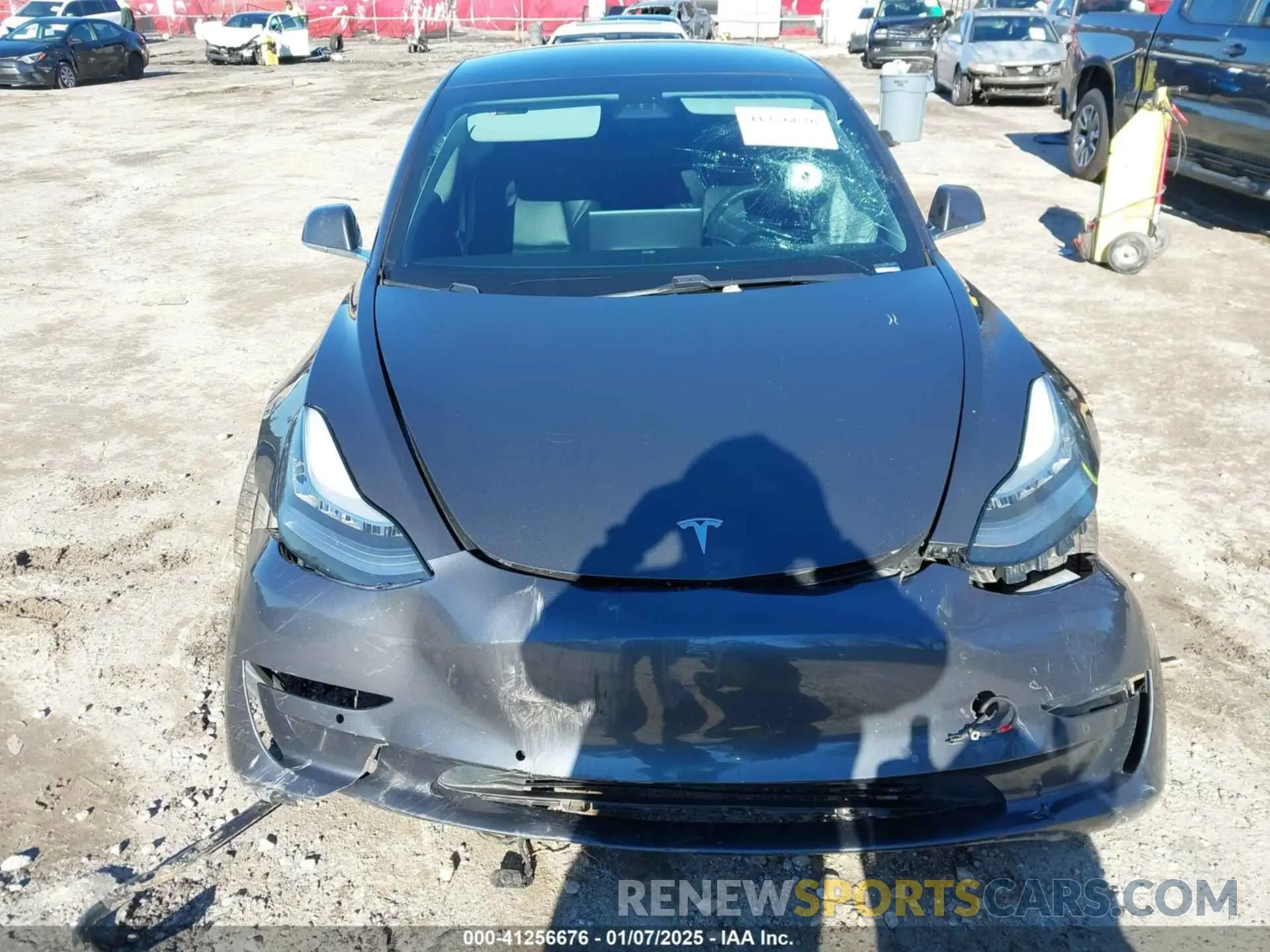 11 fotografías del automóvil dañado 5YJ3E1EB2KF385998 TESLA MODEL 3 2019