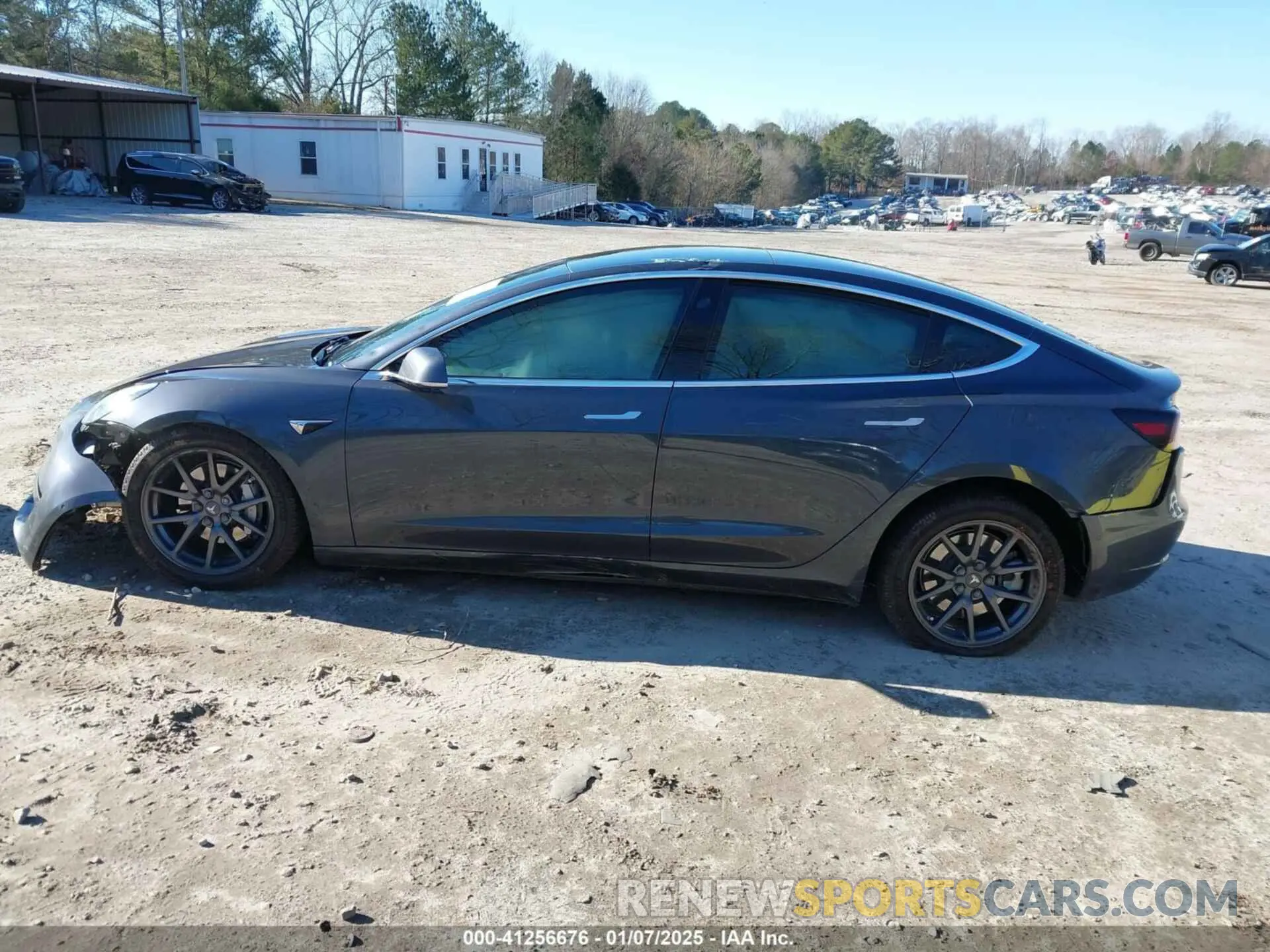 13 fotografías del automóvil dañado 5YJ3E1EB2KF385998 TESLA MODEL 3 2019