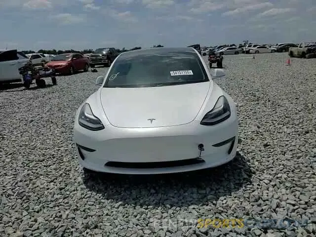 13 fotografías del automóvil dañado 5YJ3E1EB2KF391185 TESLA MODEL 3 2019