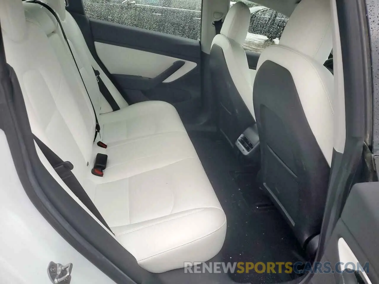 10 fotografías del automóvil dañado 5YJ3E1EB2KF392305 TESLA MODEL 3 2019