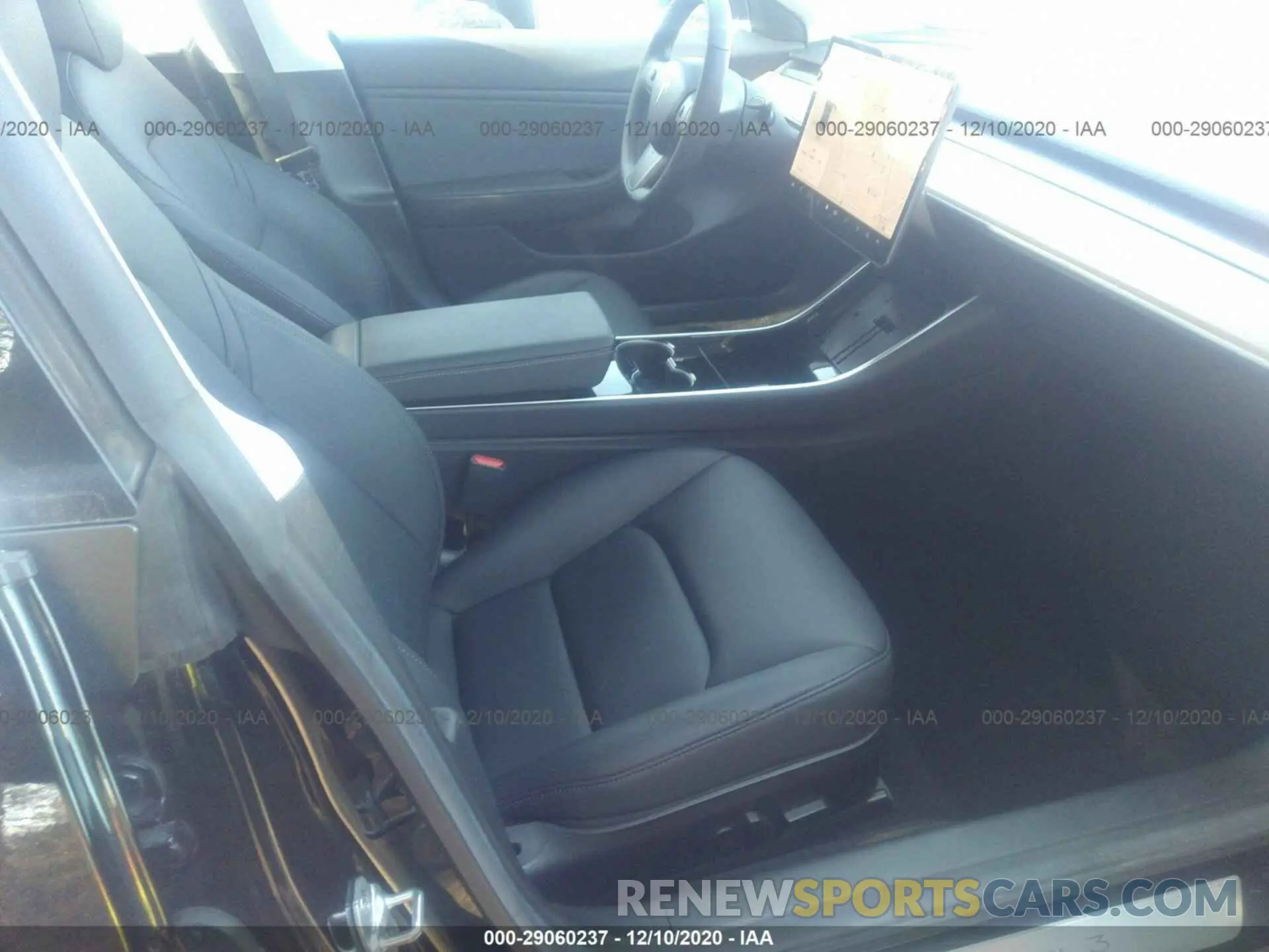 5 fotografías del automóvil dañado 5YJ3E1EB2KF413265 TESLA MODEL 3 2019