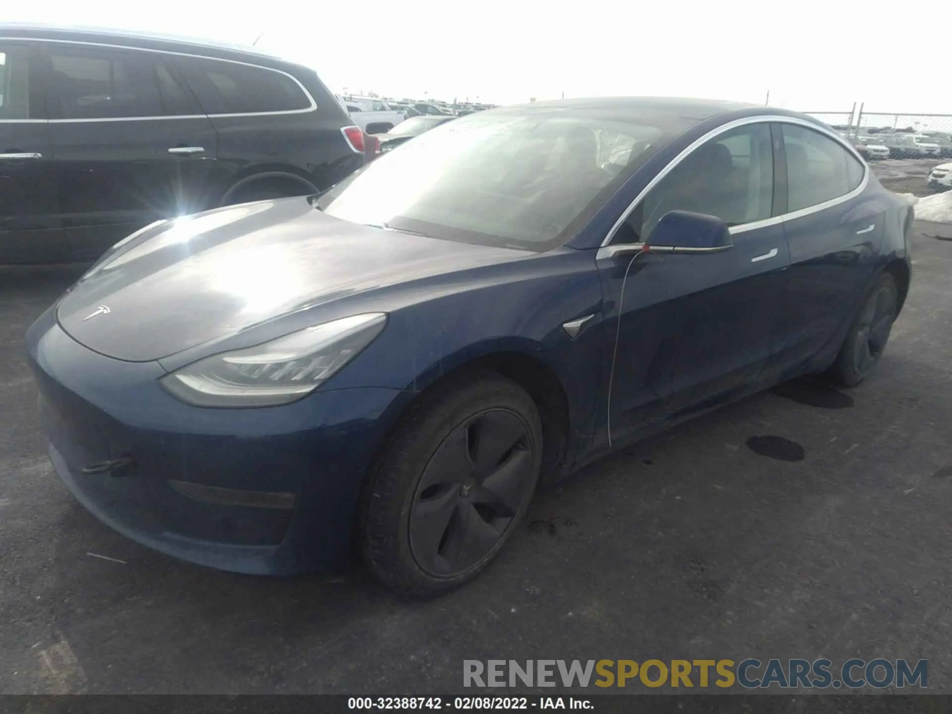 2 fotografías del automóvil dañado 5YJ3E1EB2KF418305 TESLA MODEL 3 2019