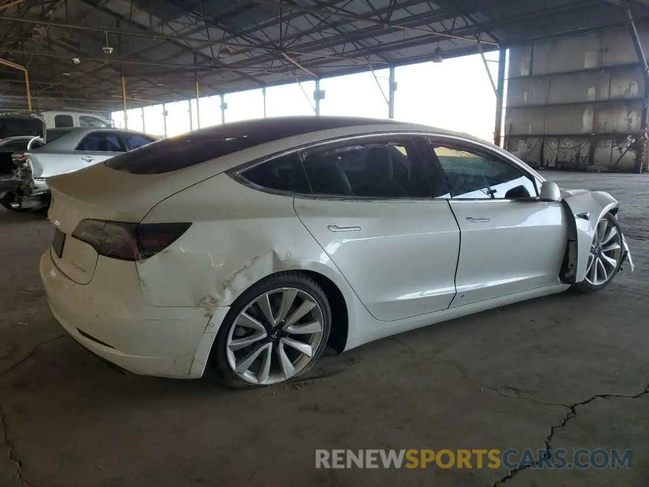 3 fotografías del automóvil dañado 5YJ3E1EB2KF421849 TESLA MODEL 3 2019