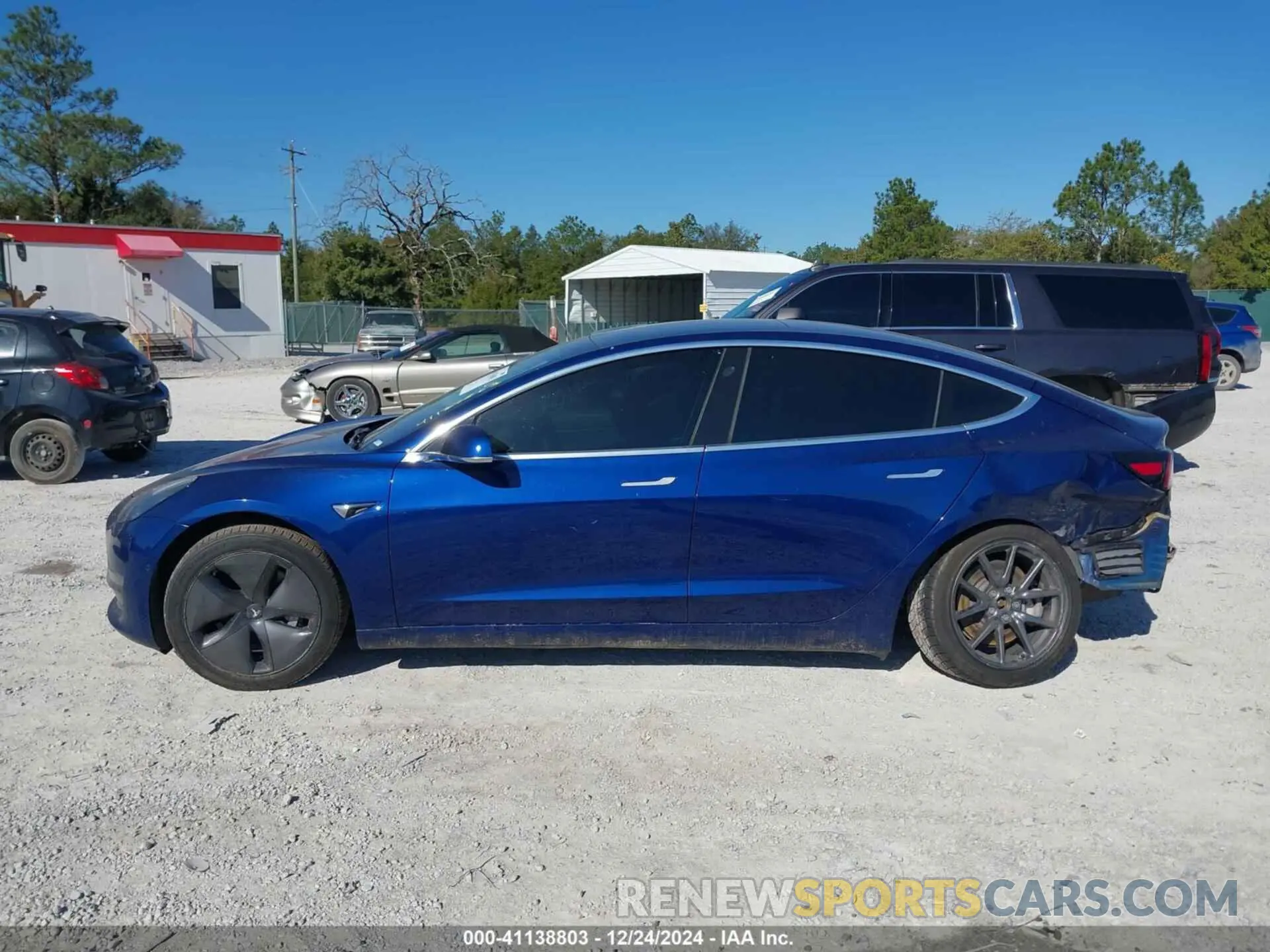 15 fotografías del automóvil dañado 5YJ3E1EB2KF437372 TESLA MODEL 3 2019