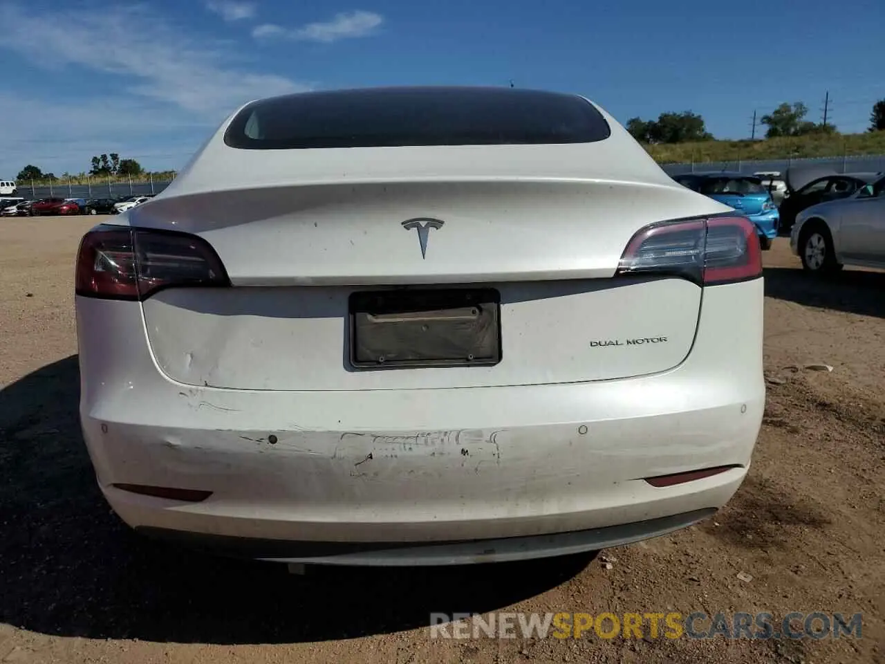 6 fotografías del automóvil dañado 5YJ3E1EB2KF437498 TESLA MODEL 3 2019