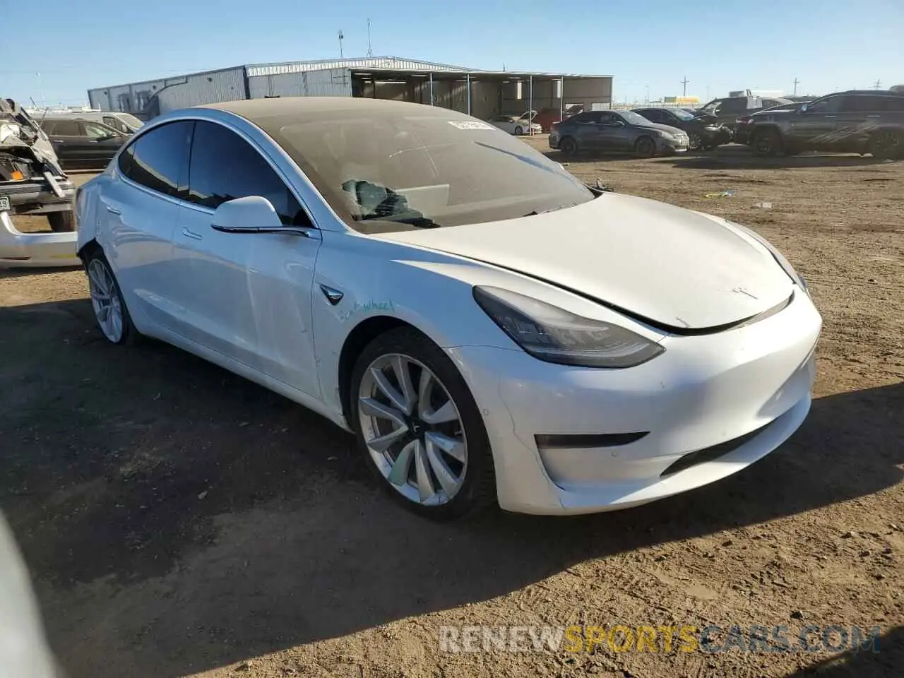 4 fotografías del automóvil dañado 5YJ3E1EB2KF437517 TESLA MODEL 3 2019