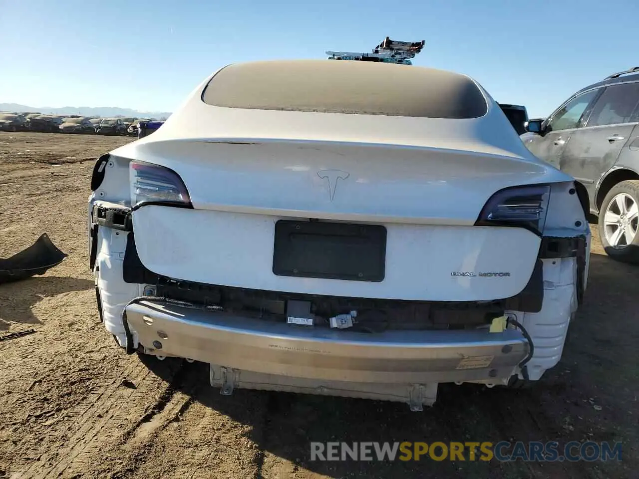 6 fotografías del automóvil dañado 5YJ3E1EB2KF437517 TESLA MODEL 3 2019