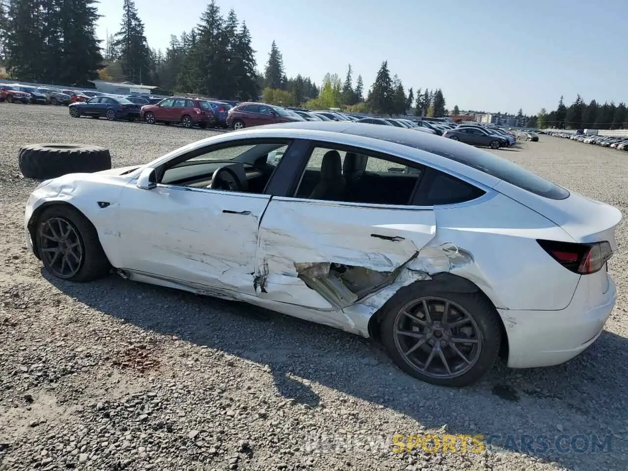 2 fotografías del automóvil dañado 5YJ3E1EB2KF442345 TESLA MODEL 3 2019