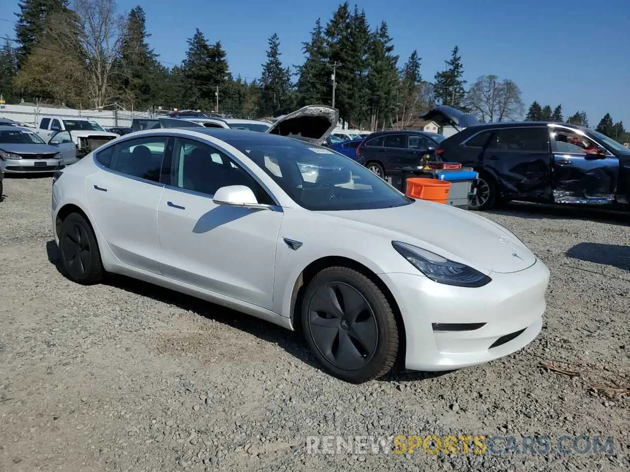 4 fotografías del automóvil dañado 5YJ3E1EB2KF442345 TESLA MODEL 3 2019