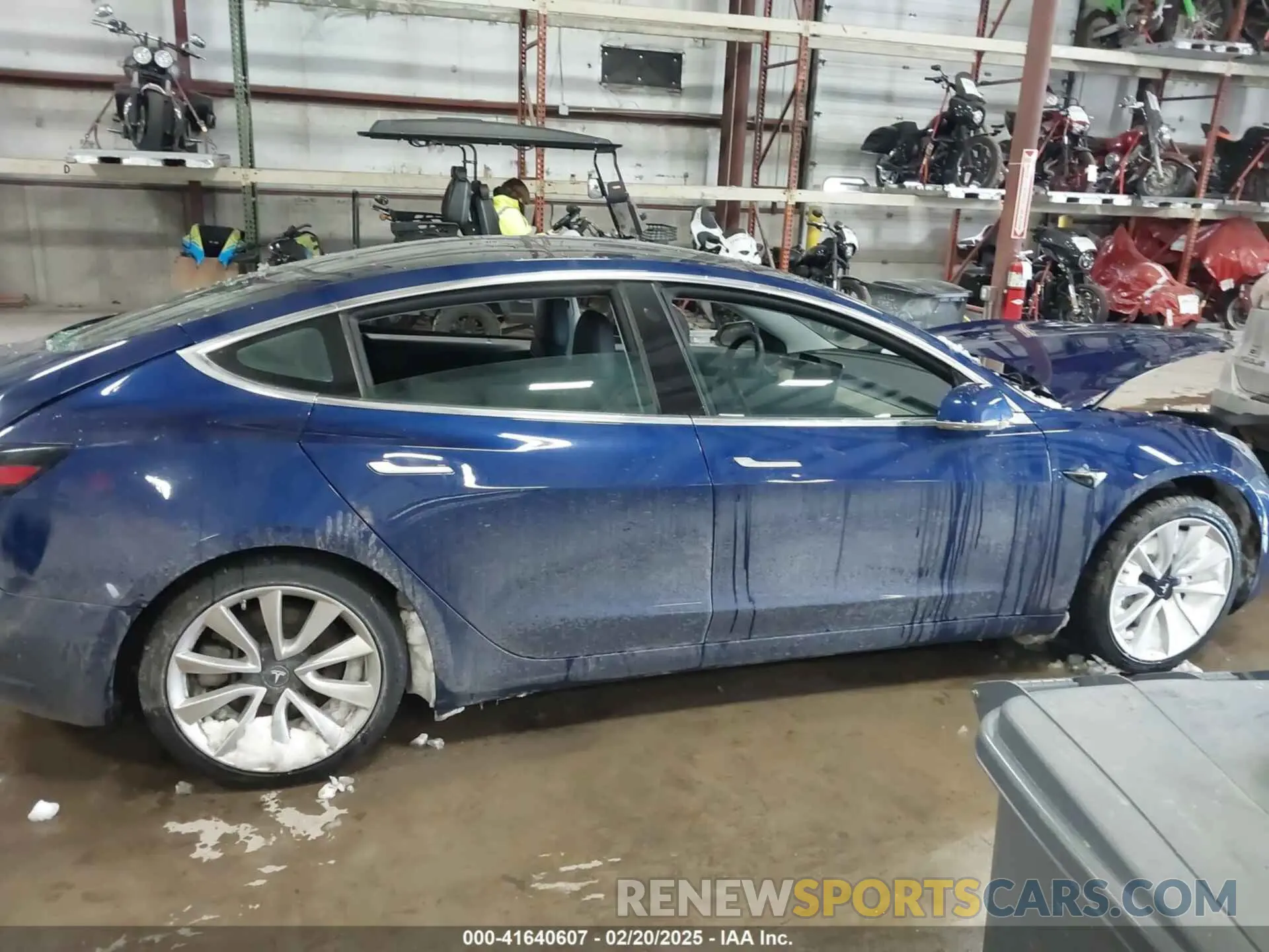 13 fotografías del automóvil dañado 5YJ3E1EB2KF453877 TESLA MODEL 3 2019
