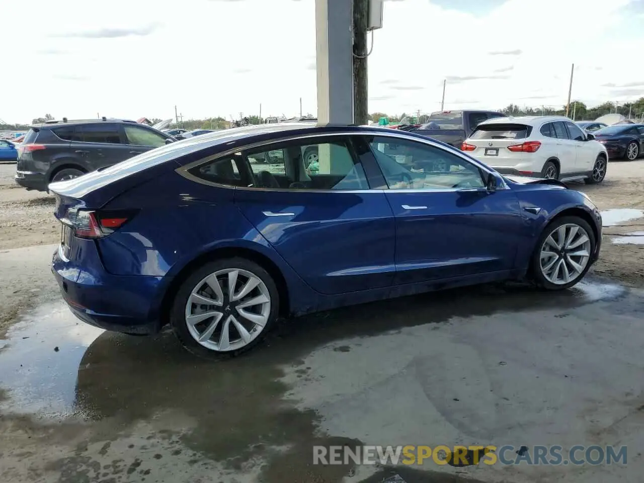 3 fotografías del automóvil dañado 5YJ3E1EB2KF465107 TESLA MODEL 3 2019