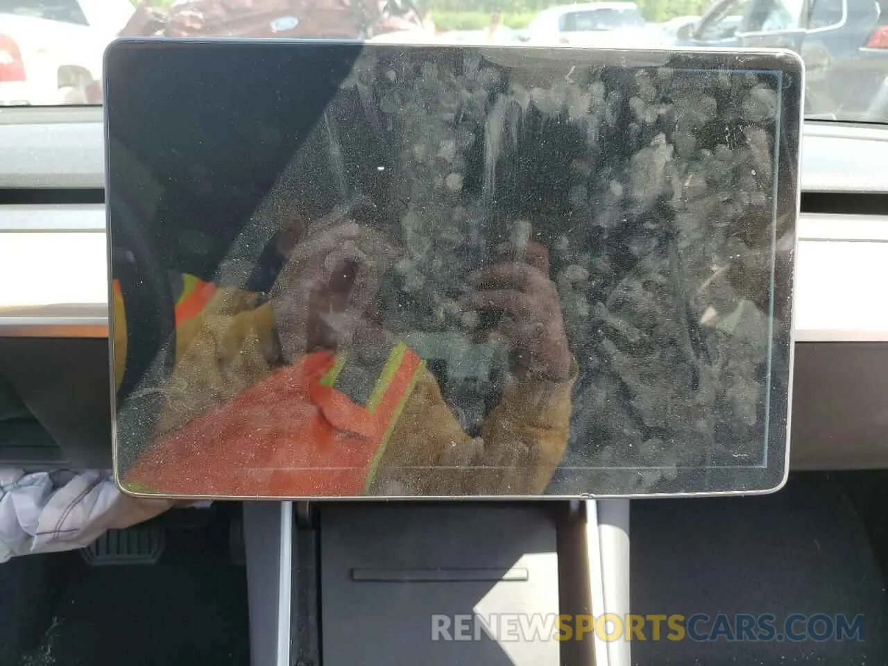 9 fotografías del automóvil dañado 5YJ3E1EB2KF533423 TESLA MODEL 3 2019