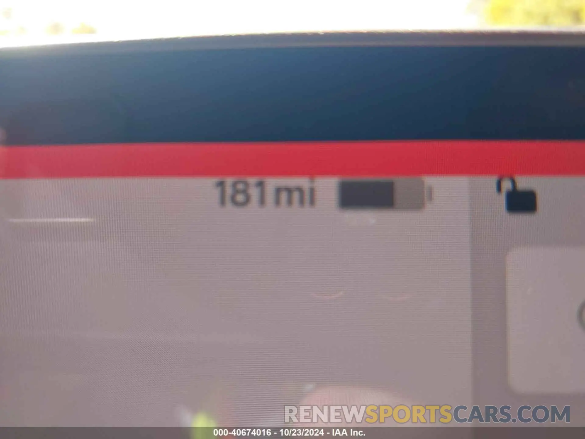17 fotografías del automóvil dañado 5YJ3E1EB3KF193747 TESLA MODEL 3 2019