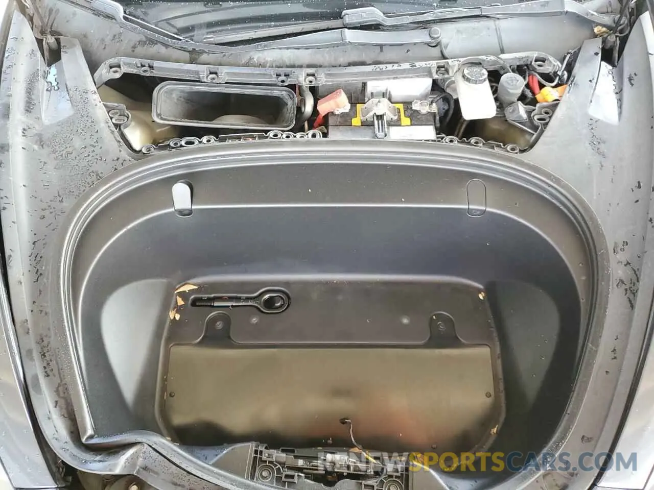 11 fotografías del automóvil dañado 5YJ3E1EB3KF195045 TESLA MODEL 3 2019